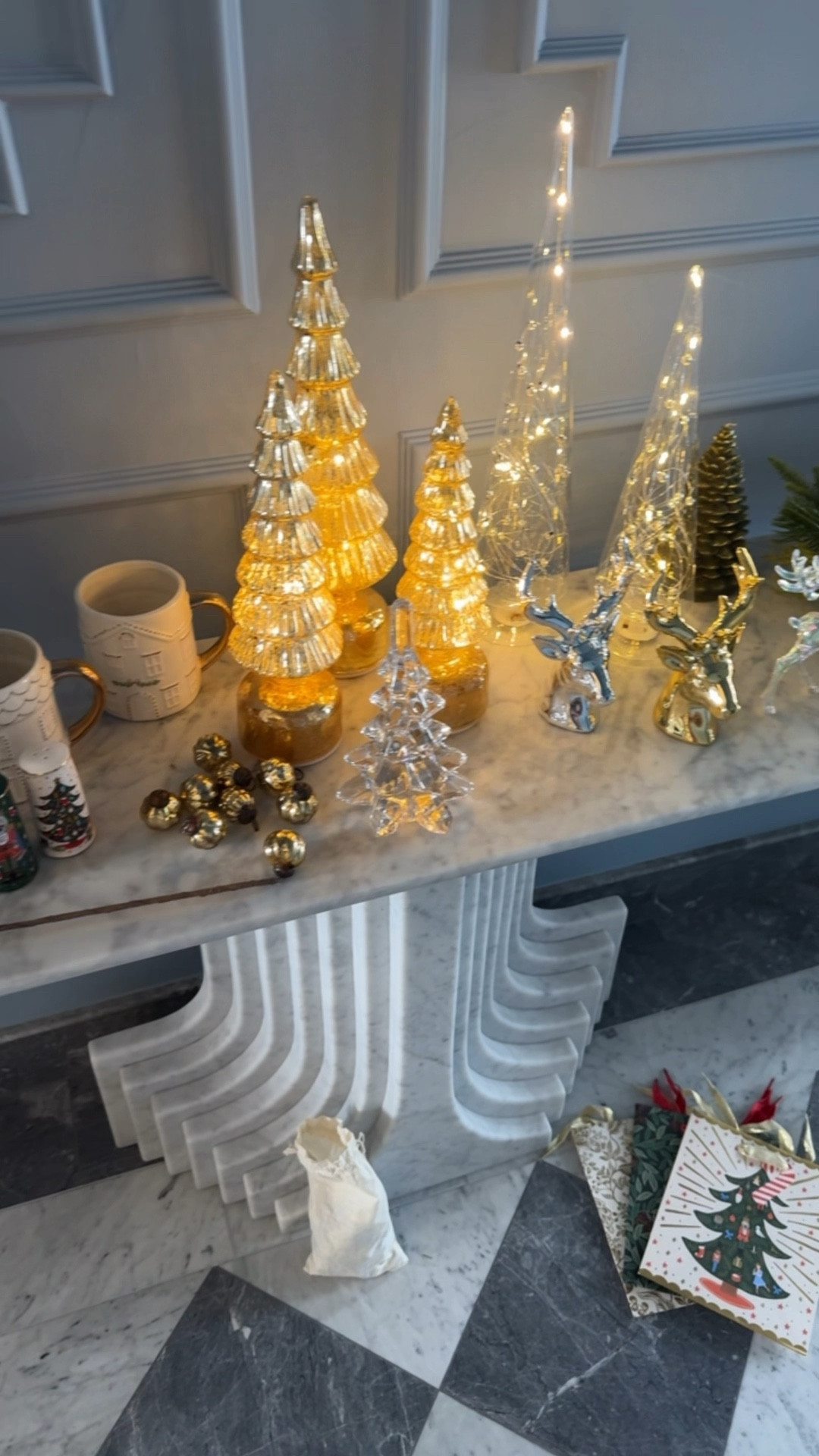 Holiday decor haul!! 

Christmas decor, Christmas gift, Christmas mugs, Christmas, ornaments, Christmas tree, shelf, decor, Christmas bags, gift, wrapping, mother-in-law, gift, Christmas, wreath, garland, 

#LTKHoliday #LTKSeasonal #LTKVideo