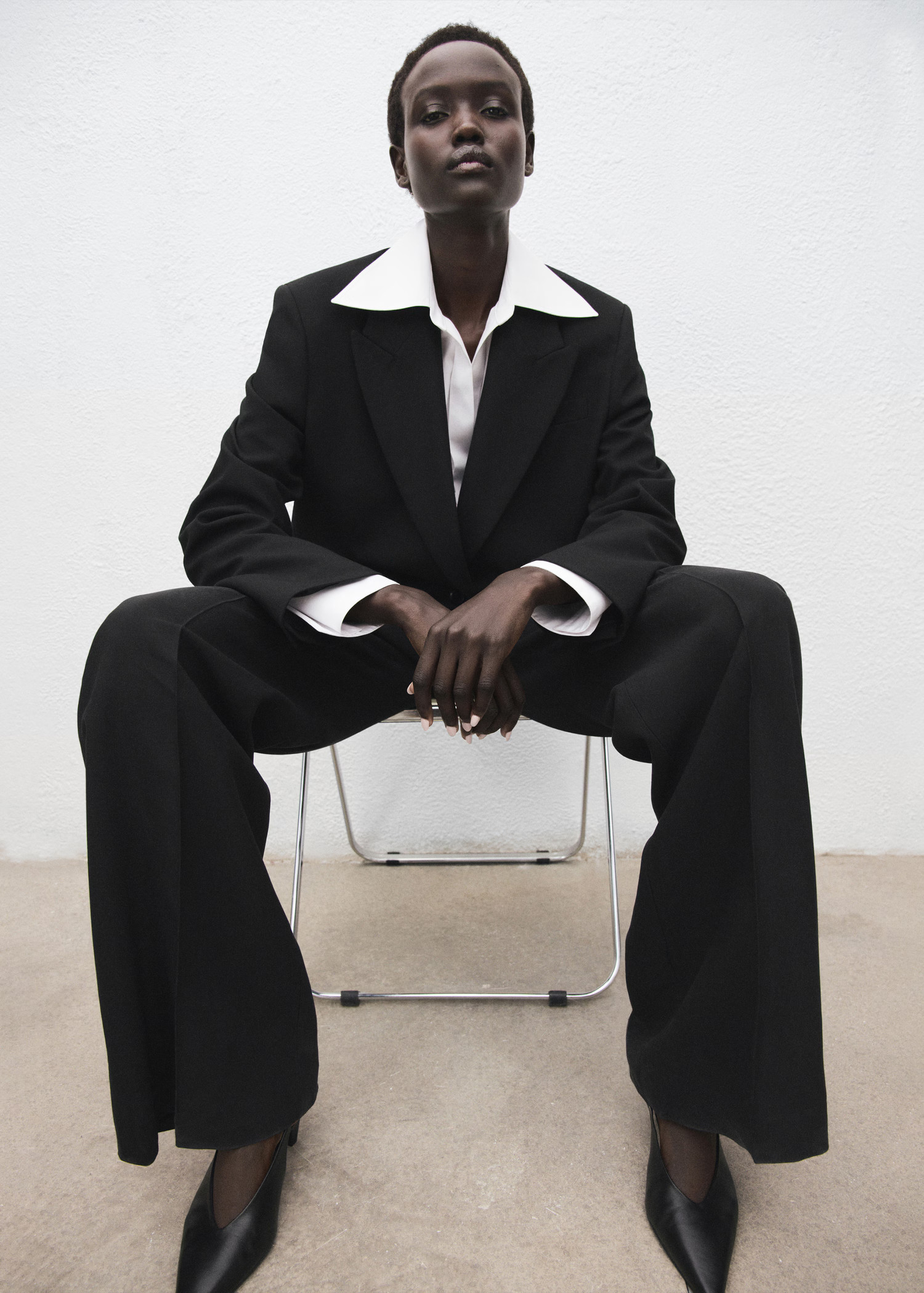 Suit blazer with flap pockets | MANGO (UK)