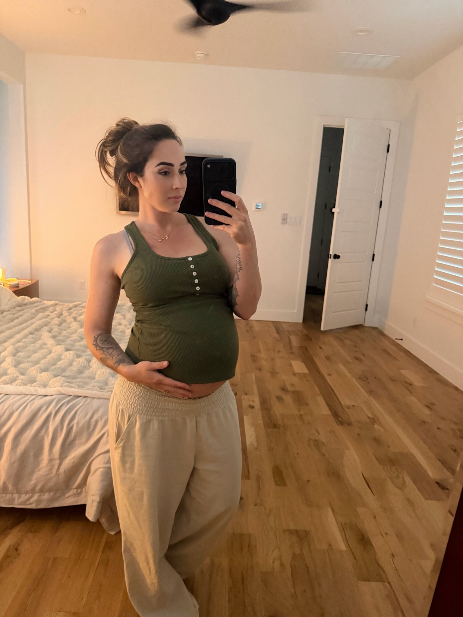Fave linen pants are from Ingrid + Isabel everything else is linked ✨ #34weekspregnant