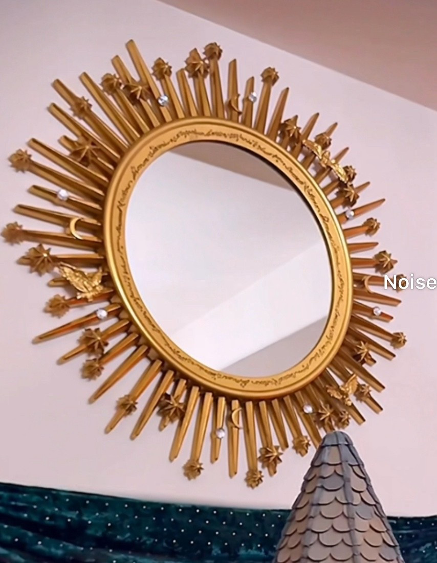 Gorgeous celestial mirror  