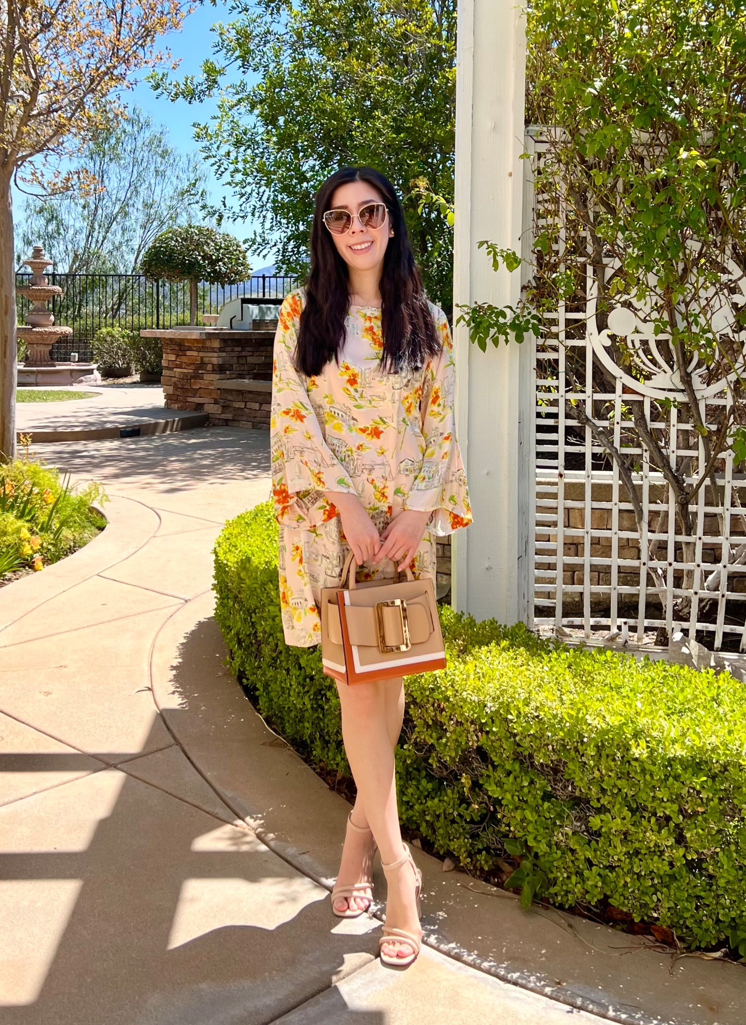 It’s suddenly gloomy and cold again but I’m looking forward to the sunny weather next week! I first wore this boat neck dress in Brussels but it has hidden underneath a raincoat and didn’t get the opportunity to shine. Here, I paired it with my tricolor Boyy bag and neutral heels! 
#springstyle #silkdress 

#LTKItBag #LTKShoeCrush #LTKPetite