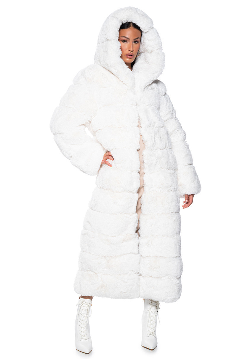 AZALEA WANG FAUX FUR PANEL HOODED TRENCH IN WHITE | AKIRA