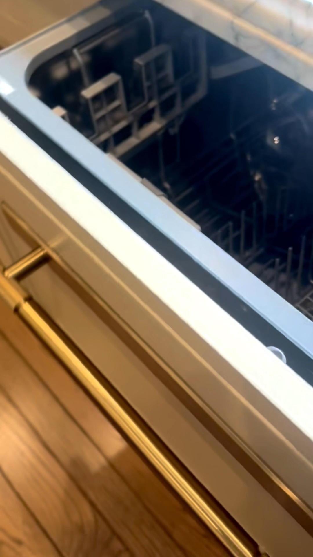 
Effortless, ergonomic, and elevated. The Fisher & Paykel DishDrawer delivers seamless integration, independent wash drawers, low water consumption, and zero bending—the smartest upgrade for any modern kitchen. Perfect for holiday hosting—run glassware on top and dinner dishes below, all at the same time.
#kitchenupgrade #appliances #modernhome #dishwasher#LTKCyberWeek

#LTKGiftGuide #LTKHoliday #LTKHome