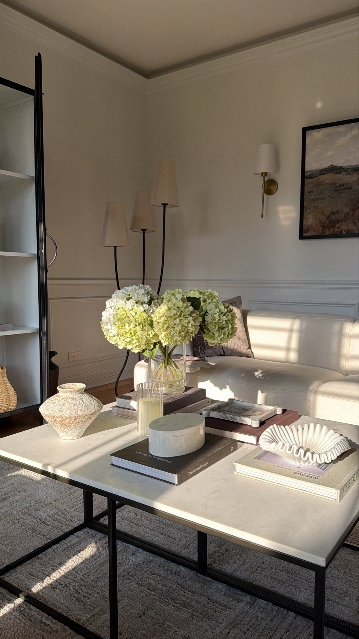 One small corner that makes the whole house feel welcoming 🤍

Everything is linked.

#LTKHome
