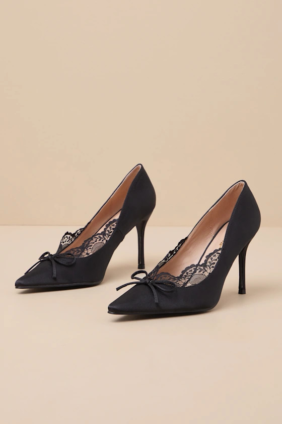 Calandre Black Satin Pointed-Toe Pumps
            Lulus
         $49
        Product Rating:  of... | Lulus
