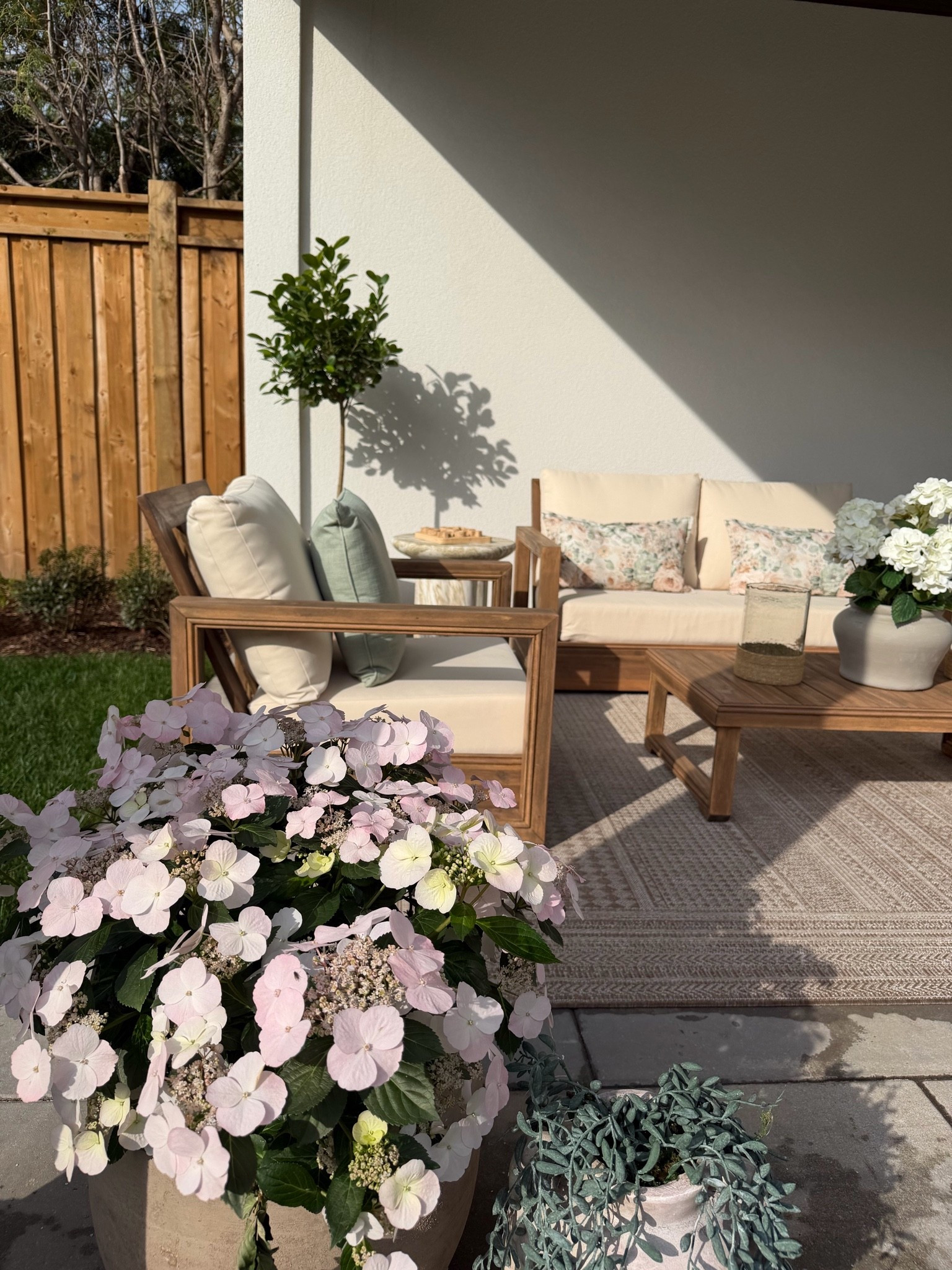 Patio furniture

#LTKsummer #LTKhome