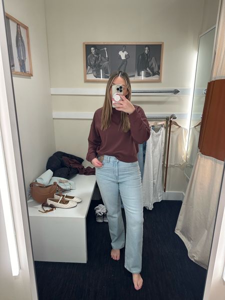 Madewell 25% insider sale event
Love these 90's straight leg jeans!
#madewell #jeans #straightjeans

#LTKfindsunder100 #LTKsalealert #LTKstyletip