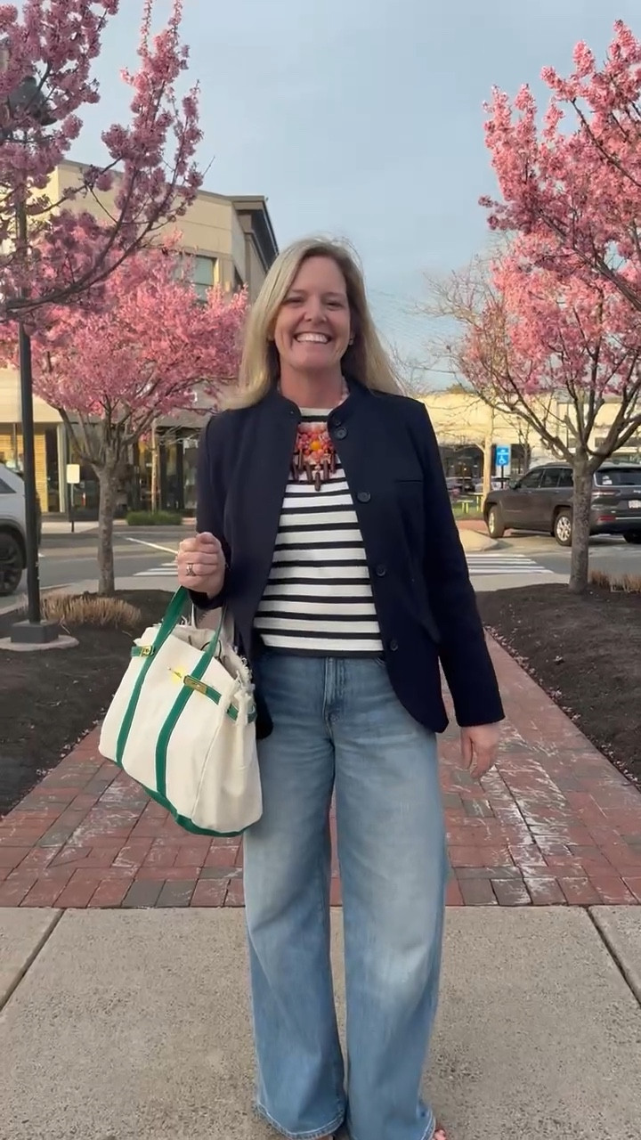 Spring is here!! 

#LTKSeasonal #LTKOver40 #LTKootd