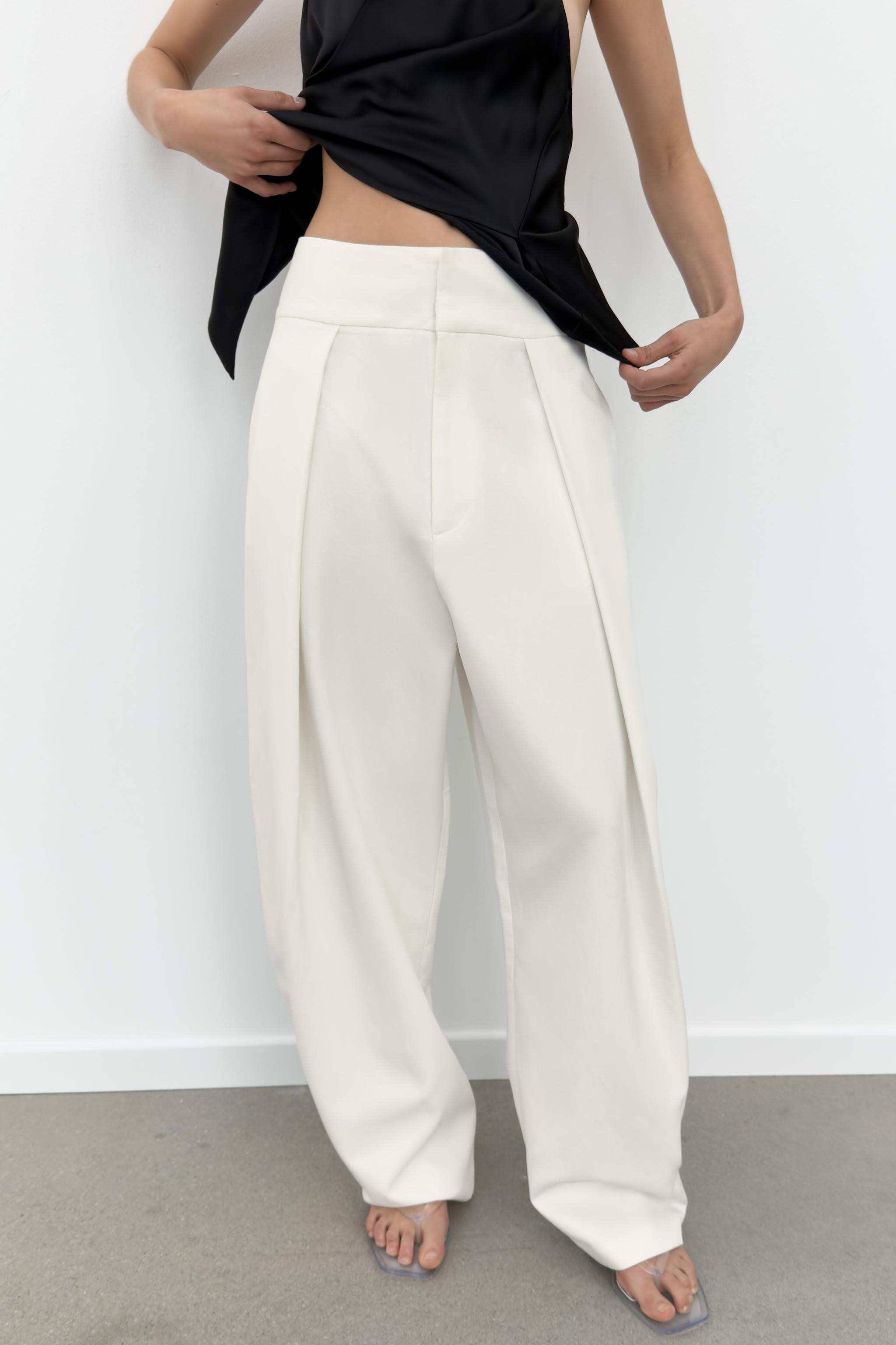 PLEATED BALLOON TROUSERS | Zara UK