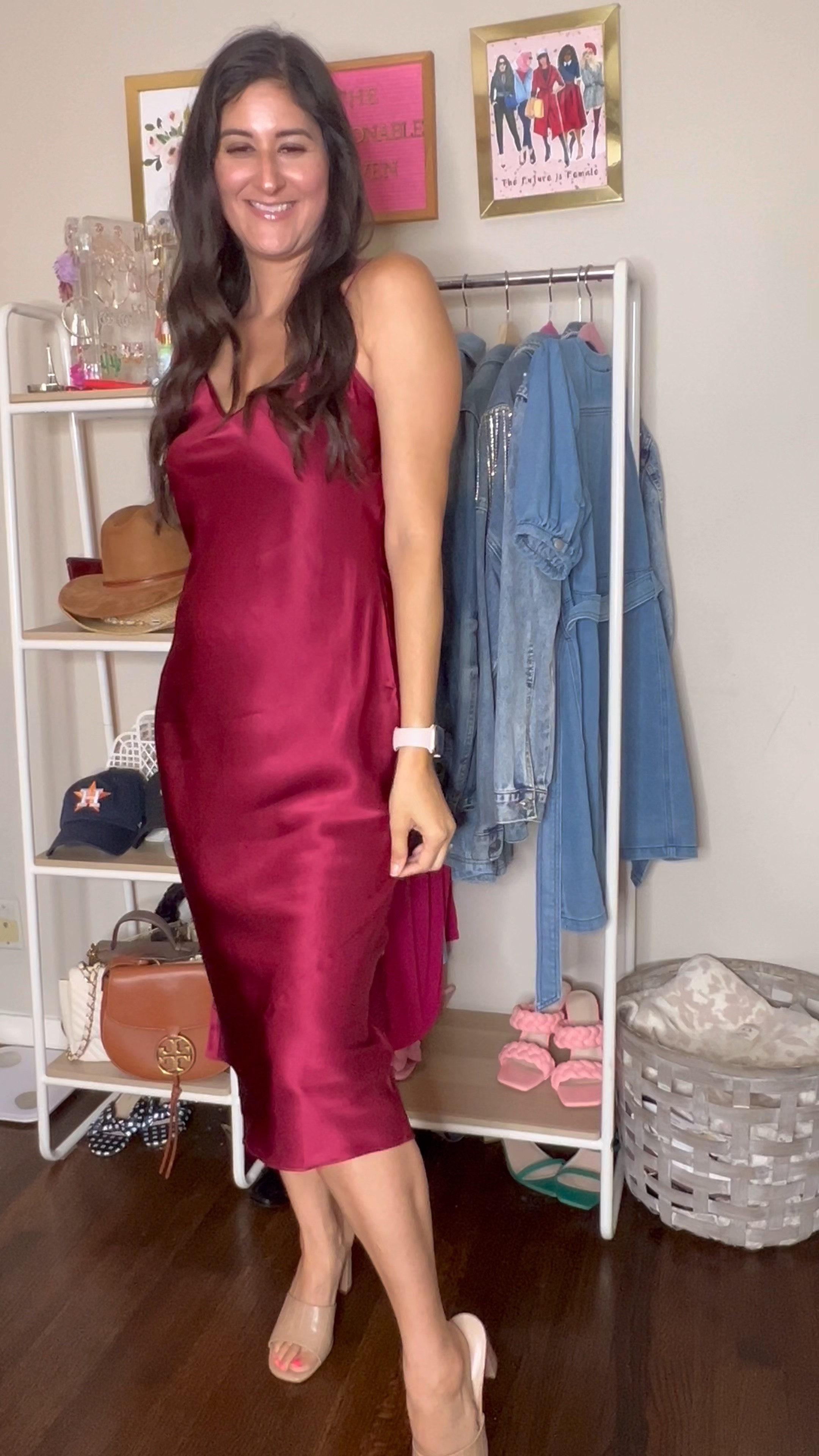 Use code INFG-Jennimetz10 for the dress and cardigan or anything on the quince website

#LTKHoliday #LTKSeasonal #LTKVideo