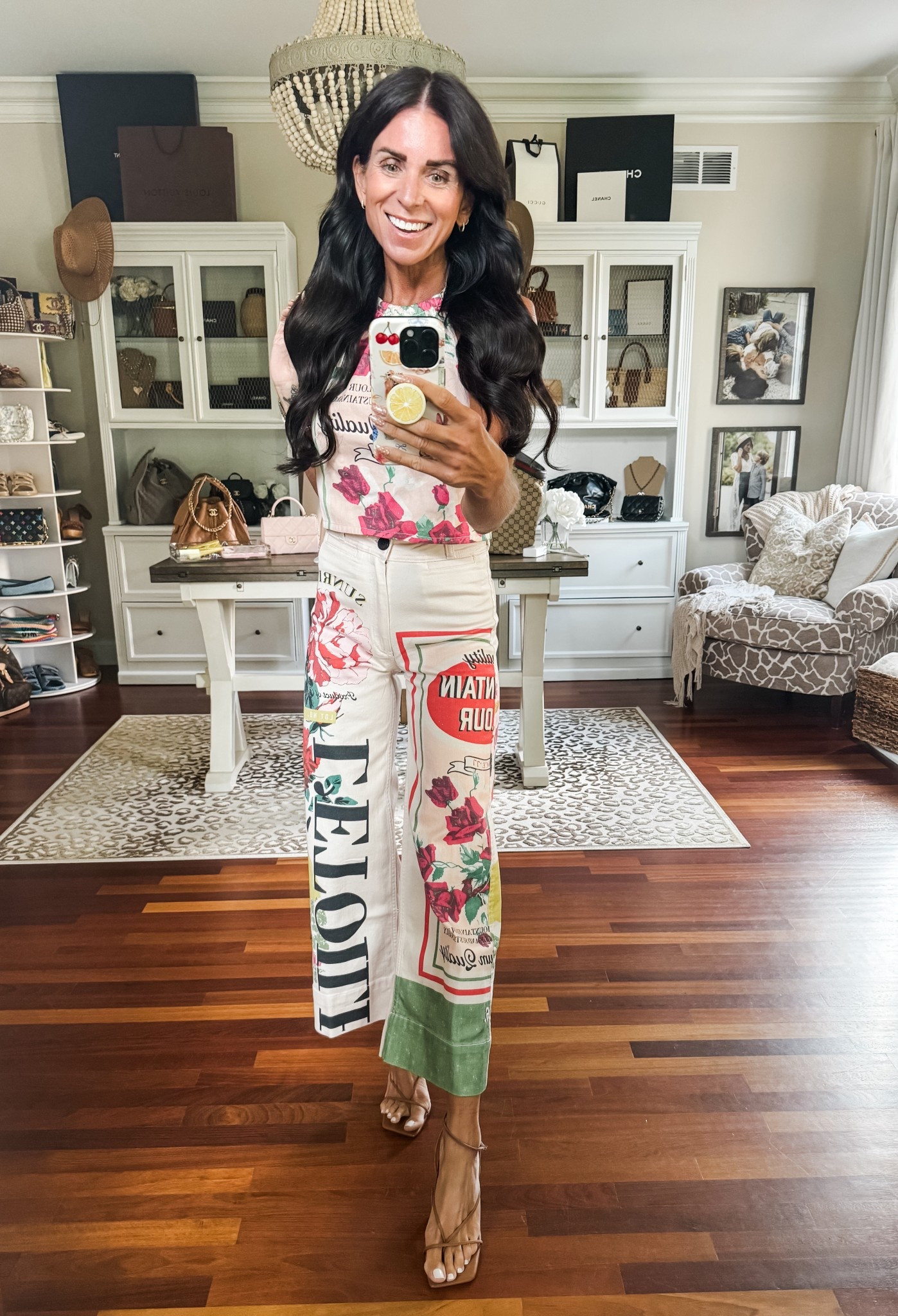 Small top
24 denim 
Need an XS top and 25 denim

#LTKSeasonal #LTKStyleTip #LTKFindsUnder100