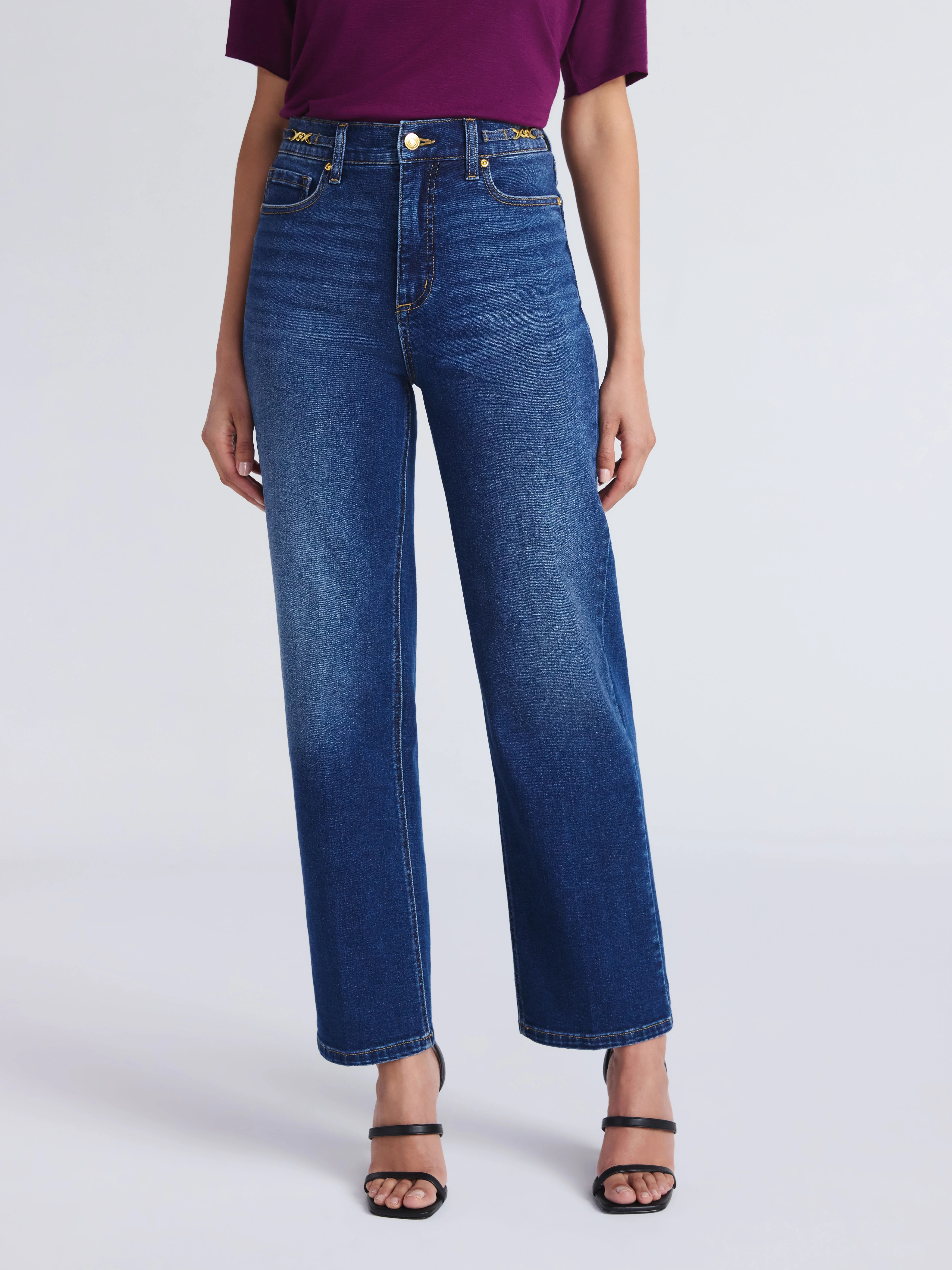 Sofia by Sofia Vergara Women's and Women's Plus Lana Relaxed Straight Super High Rise Jeans, 27" ... | Walmart (US)