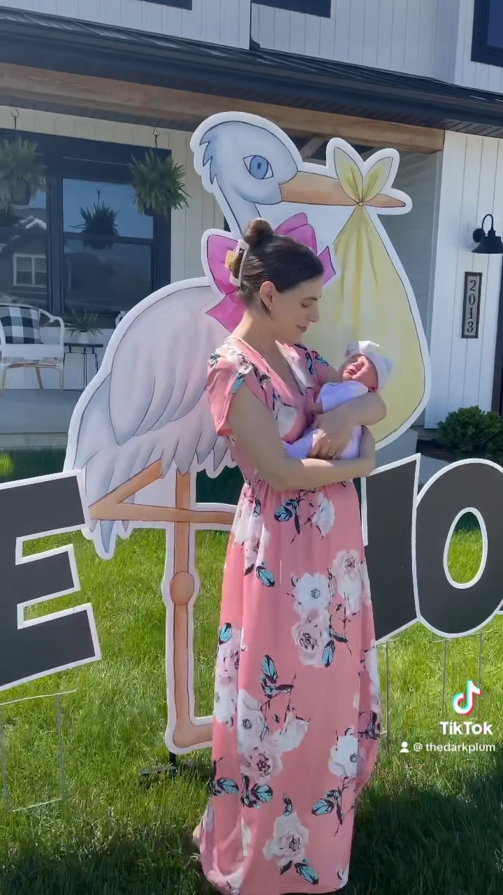 Amazon maxi dress fits tts and has a lot of stretch. Great for pregnancy and breastfeeding too! 

#LTKunder50 #LTKbump #LTKSeasonal