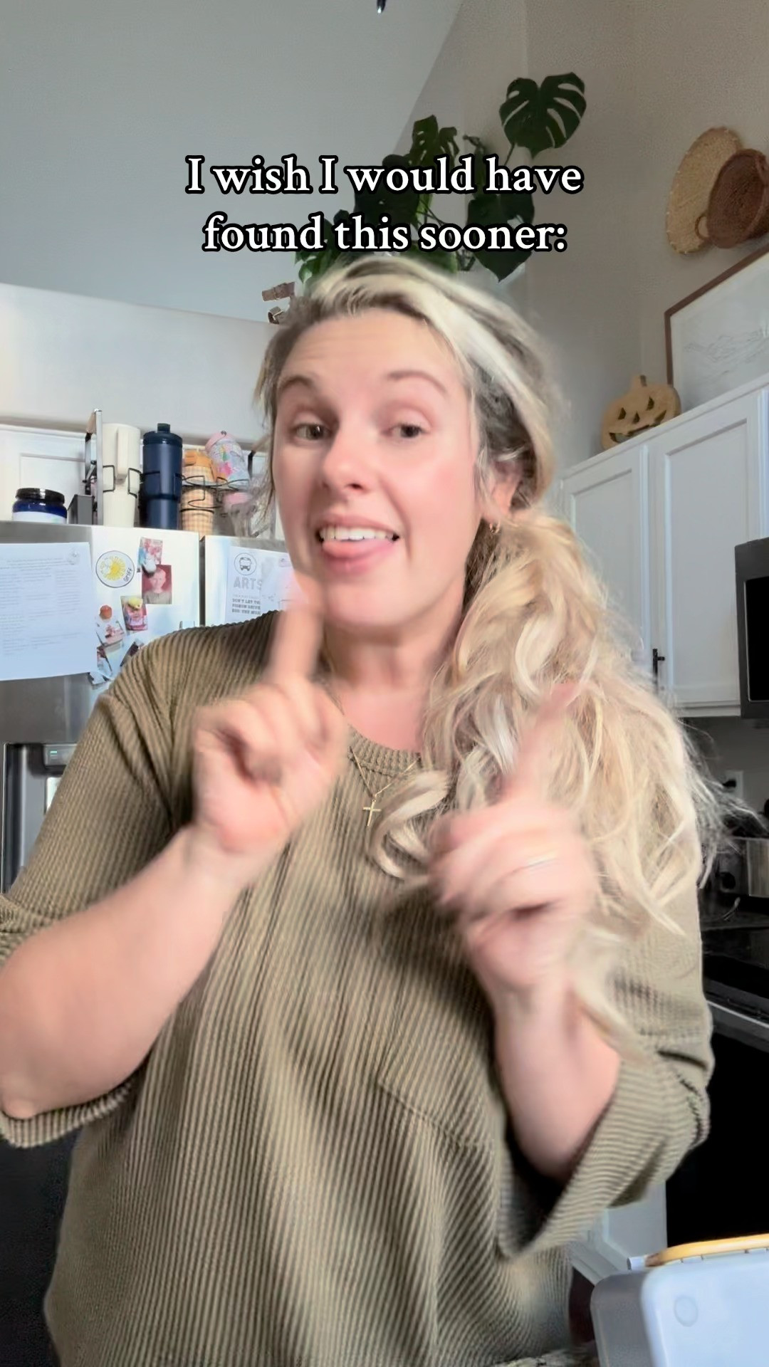 Keep your dips perfectly chilled (or hot!) all party long 🥑🔥 This stainless steel Dip Chiller Bowl is insulated to maintain the ideal temp for salsa, guac, or sauces — no more watery dip disasters! Available in 35oz or 70oz, it’s a total game-changer for hosting season 

#LTKGiftGuide #LTKHoliday #LTKdayinmylife