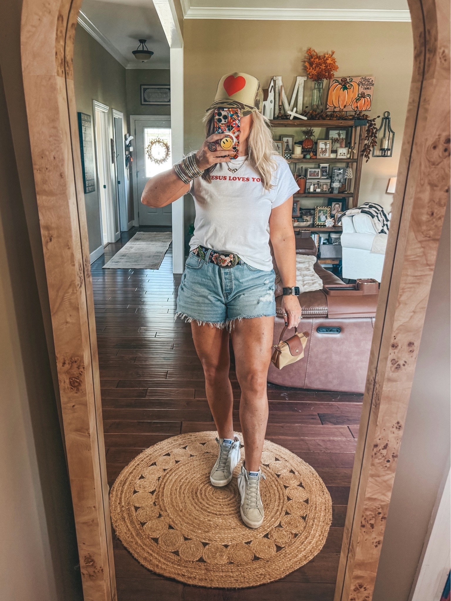 My OOTD ♥️
Tee M
Levi’s denim shorts sized up one 
Belt M

#LTKOver40 #LTKgrwm #LTKootd