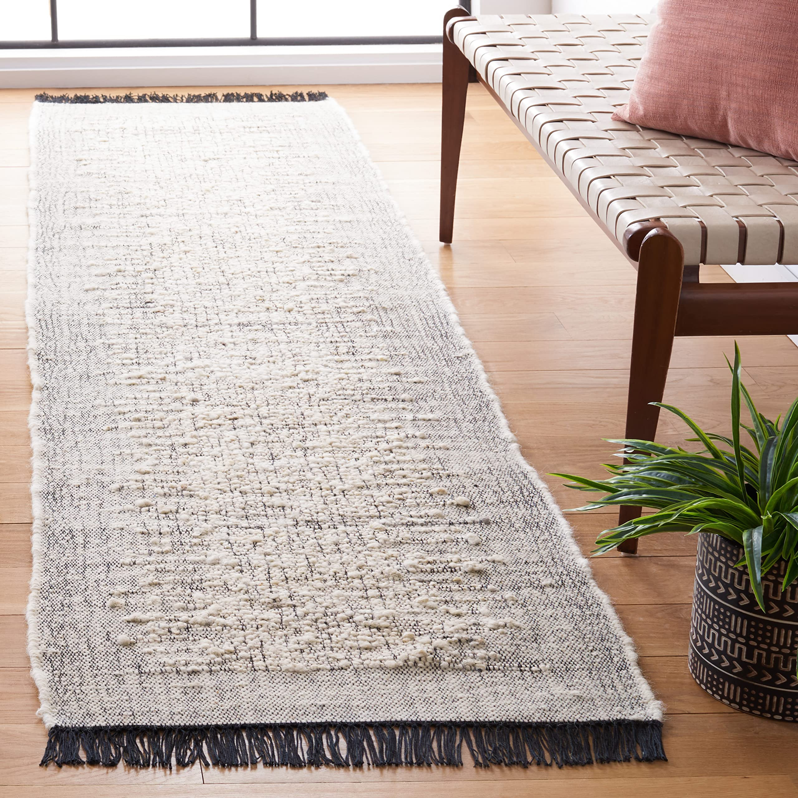 SAFAVIEH Natura Collection Runner Rug - 2'3" x 9', Ivory & Black, Handmade Flat Weave Textured Fr... | Amazon (US)