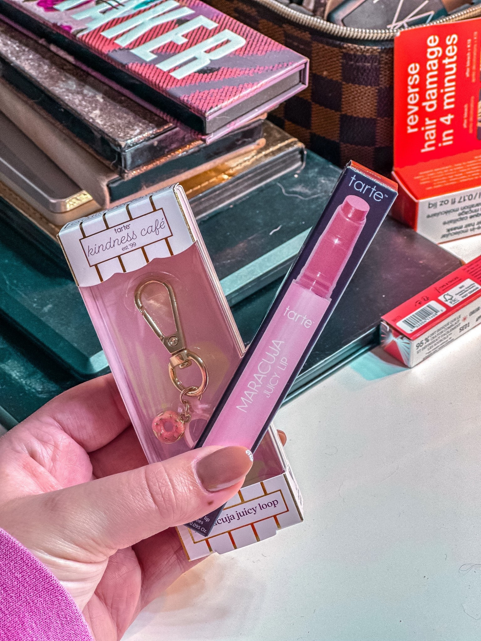 Scored this Kindness Café gift with purchase and I’m obsessed — the Maracuja Juicy Lip + the cutest keychain charm?
Yes, please. ✨
Perfect little add-on for stockings or your purse.

#TarteCosmetics #GiftWithPurchase #BeautyFinds #HolidayGifts #KaycdelloFinds

#LTKBeauty #LTKCyberWeek #LTKGiftGuide #LTKHoliday