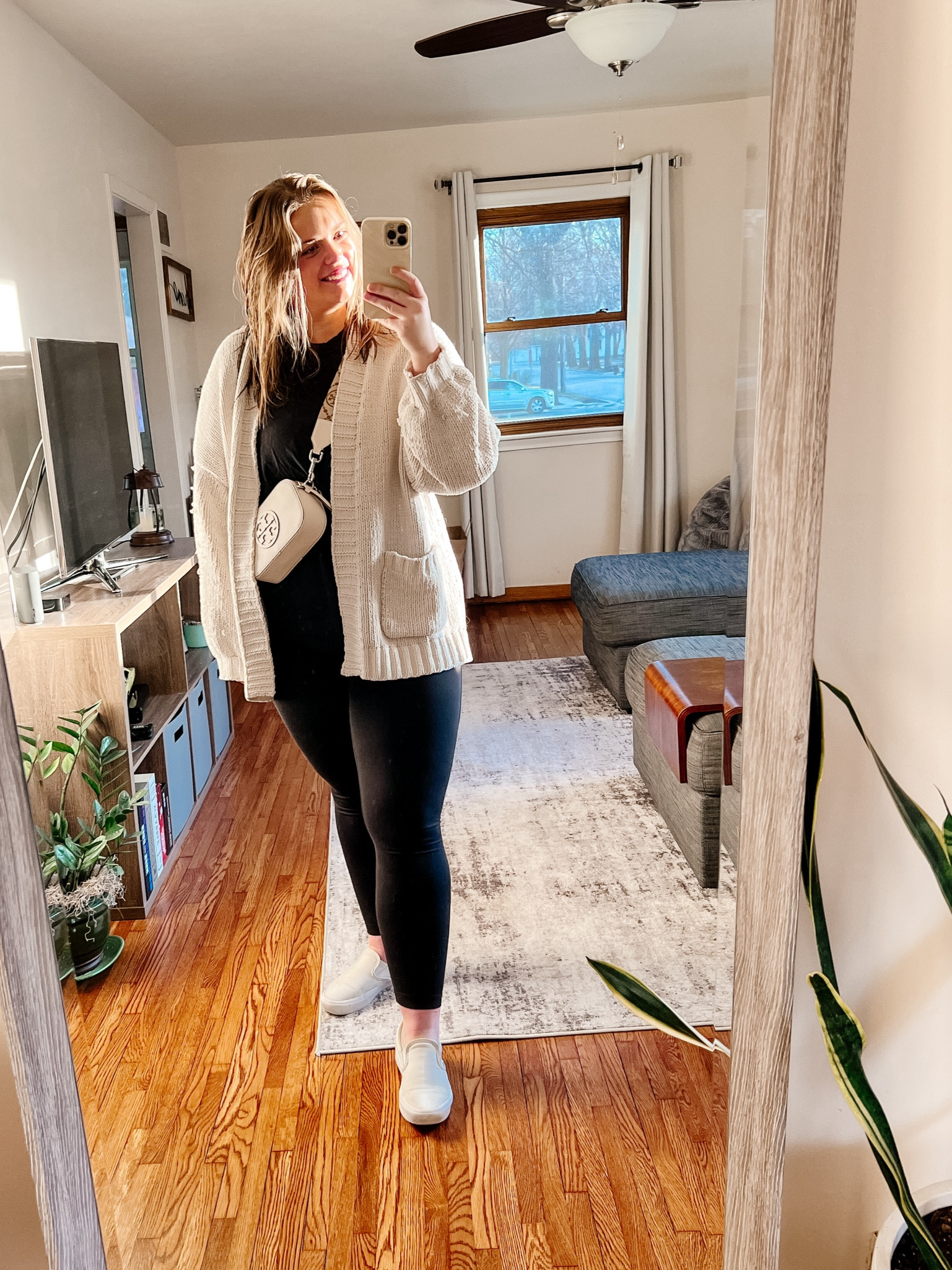 Neutral tones for a casual leadership vibe – because confidence is the best accessory. 

#LTKworkwear #LTKstyletip #LTKhome