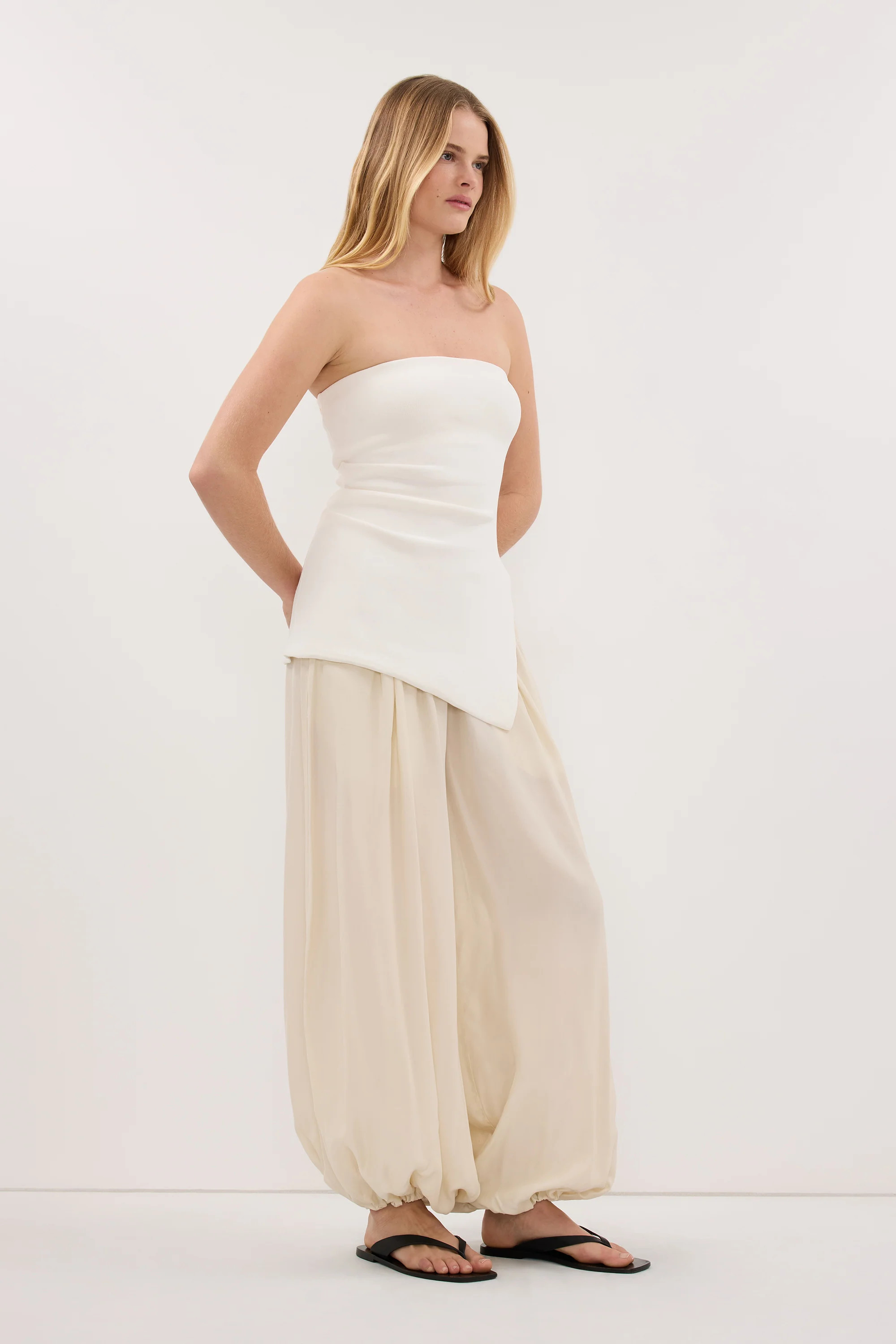 LUKE OFF WHITE LONGLINE BANDEAU TOP | DISSH