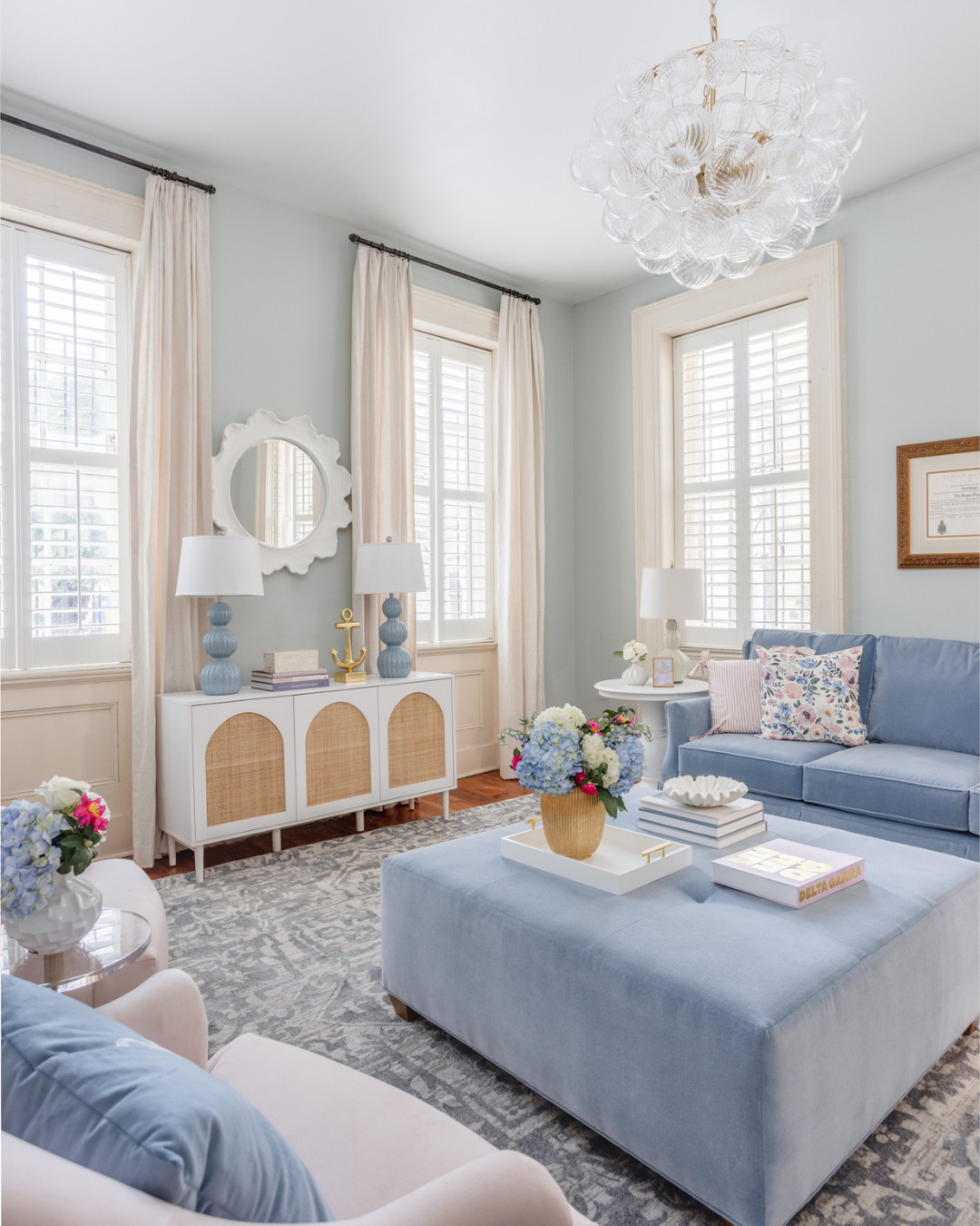 The prettiest blues for spring at Delta Gamma @dgcofc 🦋🩵

Designing sorority houses will always be my favorite… and the best part is how easily this style carries into your own home. 

 #LTKHome