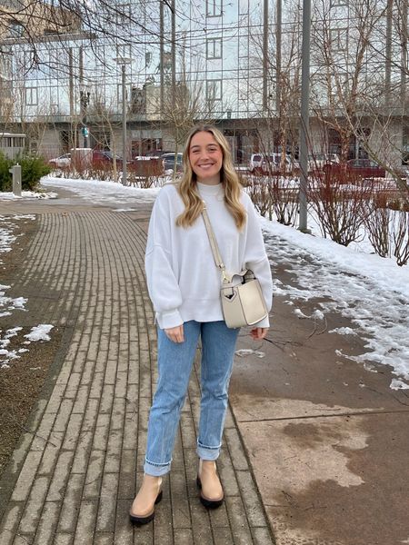 snow day outfit❄️

snow outfit, winter outfit, winter outfit inspo, casual winter outfits, white winter outfit, chelsea boots, free people sweater, casual outfits, casual style, abercrombie denim, abercombie 90s jean

#LTKstyletip #LTKfit #LTKshoecrush