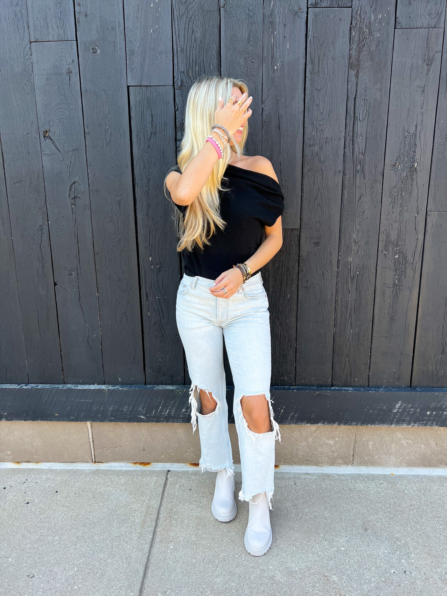 GRWM : @astrthelabel fall transition edition 
#astrpartner #astrbabe 
•
linking it in stories & my liketoknow.it !! 
•
•
•


#LTKU #LTKSeasonal #LTKunder100