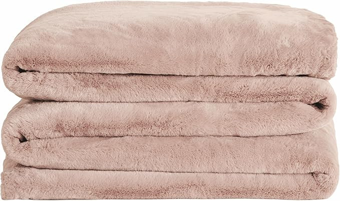 UnHide Cuddle Puddle - Faux Fur Blanket - Oversized, Lightweight, Extra Soft Blanket - Machine Wa... | Amazon (US)
