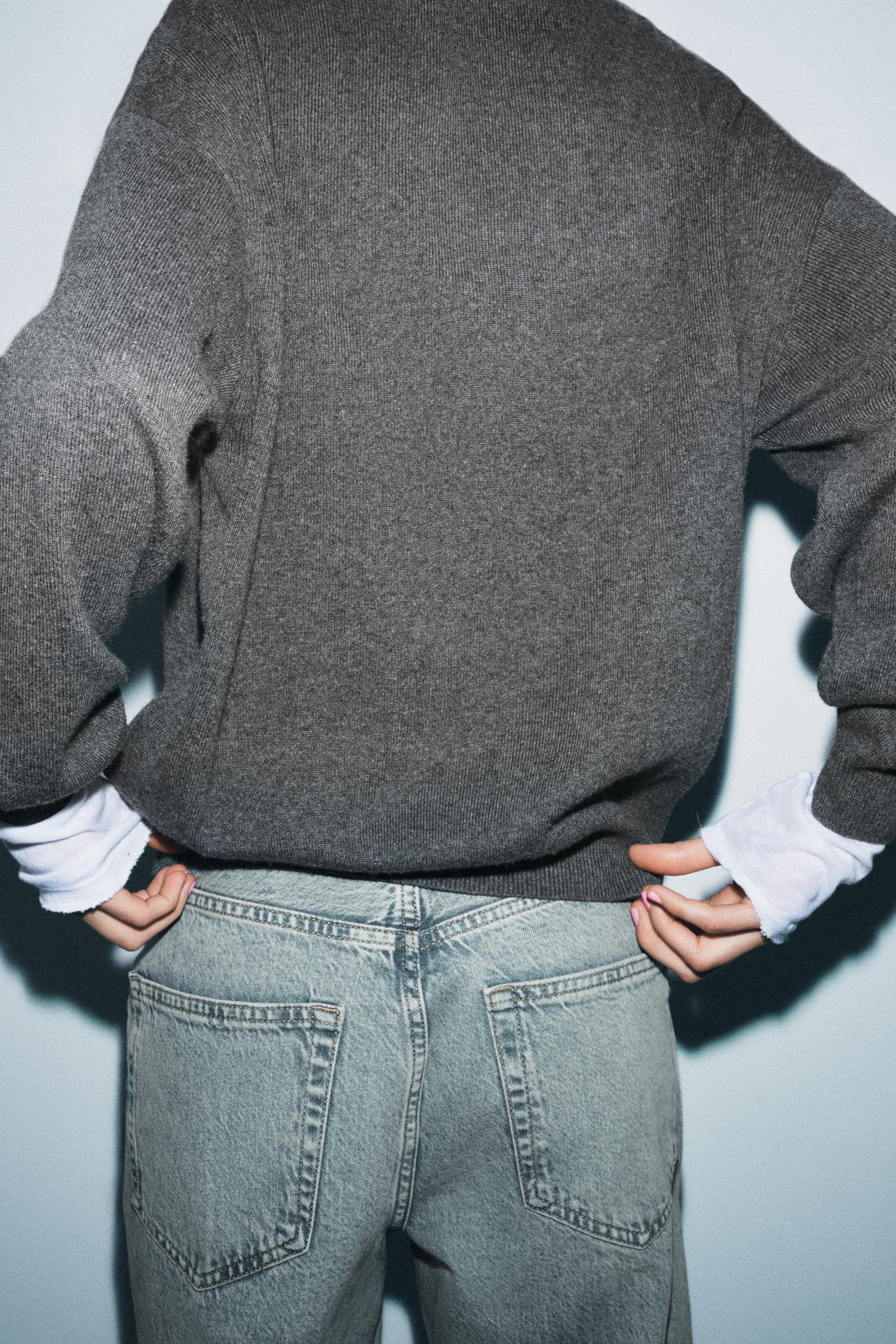 DEEP NECK KNIT JUMPER | Zara US