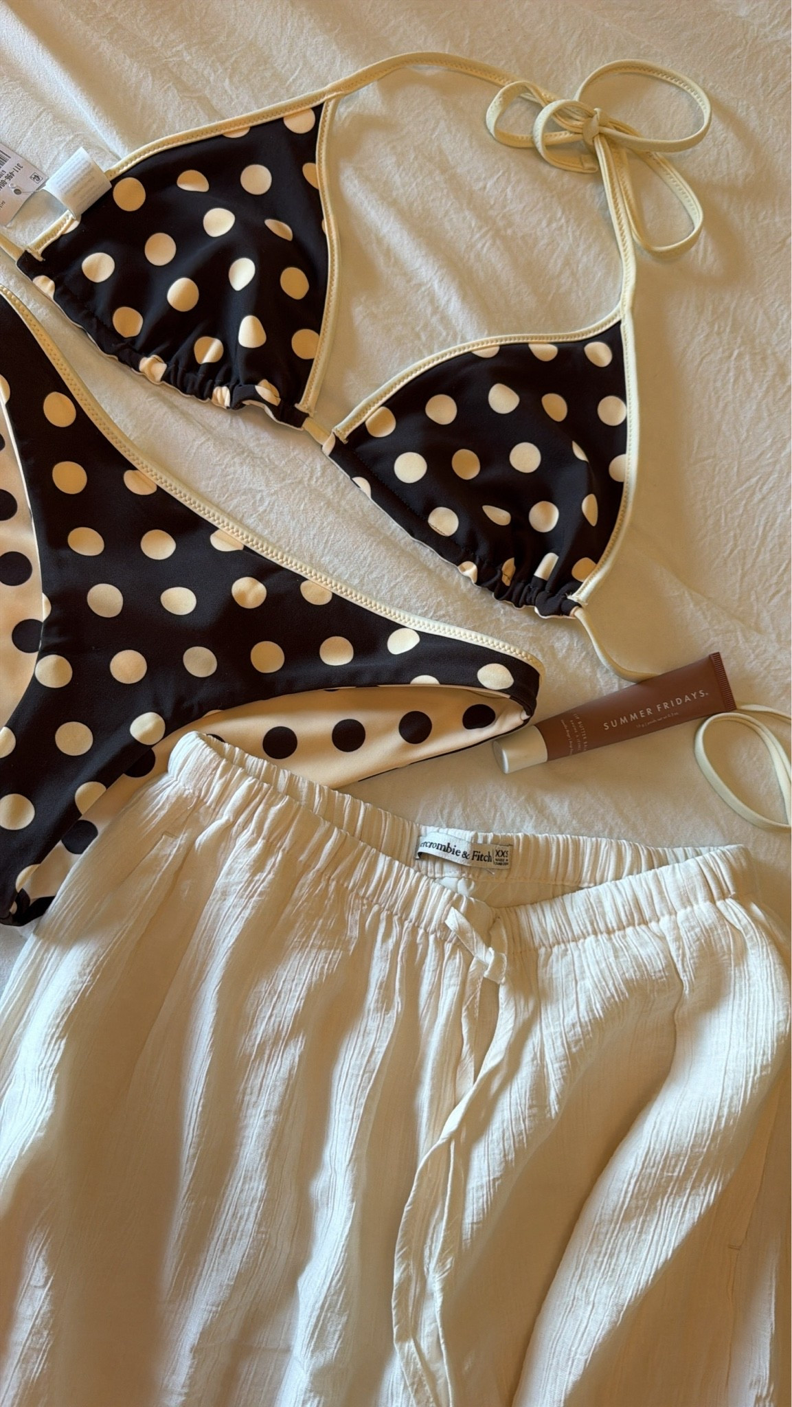 Hollister reversible bikini 🤎🤎🤎￼

#LTKgrwm #LTKSwim #LTKTravel