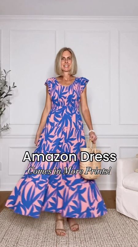 ⭐️ AMAZON DRESS 
This beautiful tropical dress comes in lots of pretty prints! Perfect for a beach vacation or cruise! Wearing a small


Beach vacation dress 
Mother’s Day dress
Spring outfit 
Cruise wear 
Summer dress 
Resort wear 
Cruise dress 





#LTKVideo #LTKFindsUnder50 #LTKOver40