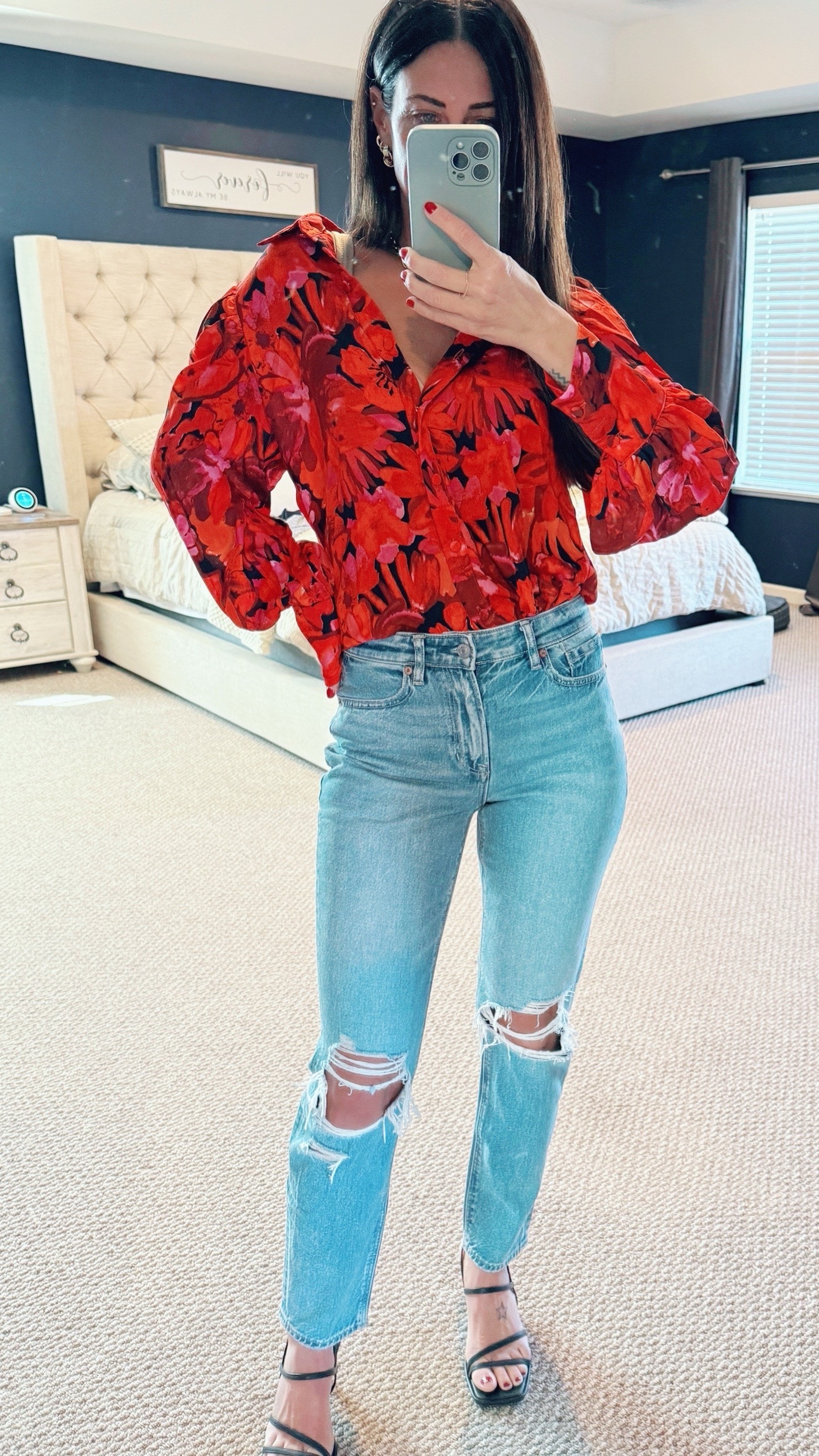 Date night or girls night out look! All budget friendly pieces. These jeans are on sale and an extra 30% off right now, too! 

#LTKFindsUnder50 #LTKStyleTip #LTKSpringSale