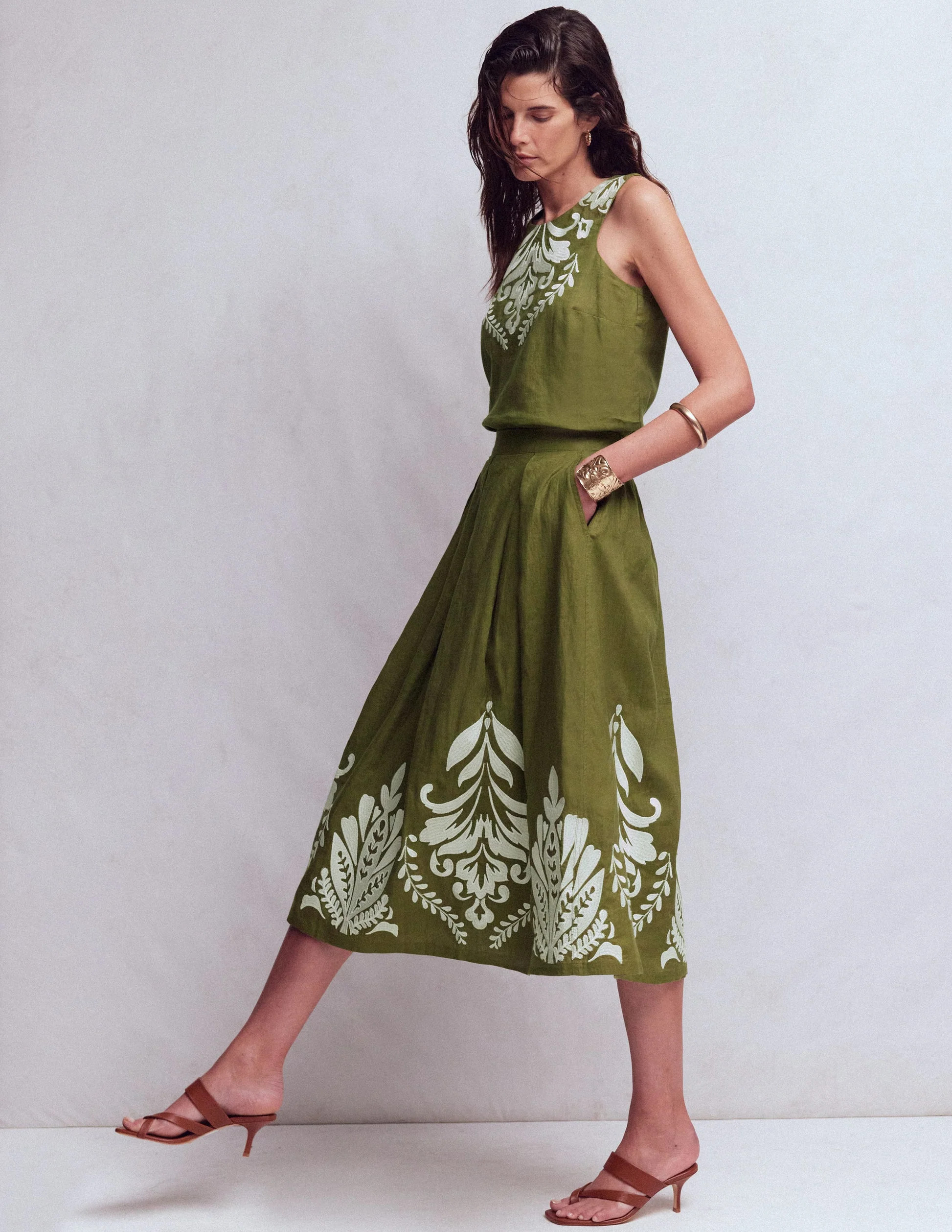 Verity Linen Midi Skirt-Woodland Green Embroidery | Boden (US)