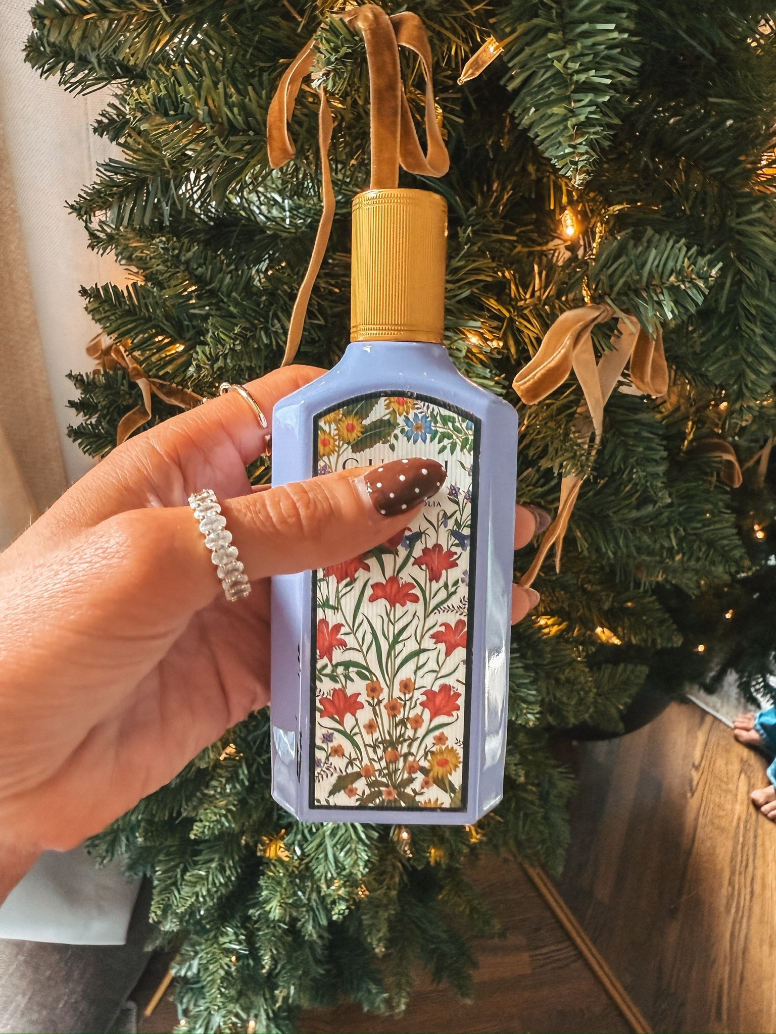 My favorite perfume would make the perfect gift for her! 

#LTKGiftGuide #LTKCyberWeek #LTKHoliday