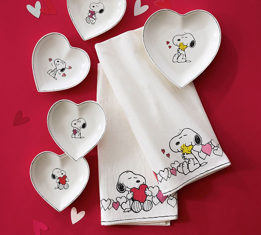Peanuts Snoopy™ Hearts Stoneware Appetizer Plates - Mixed Set of 4 | Pottery Barn (US)
