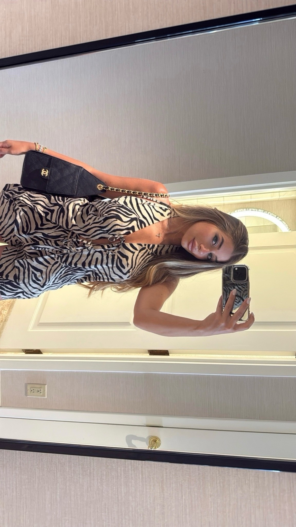 VEGAS OOTD - Lunch outfit 🦓

#LTKootd #LTKgrwm #LTKTravel