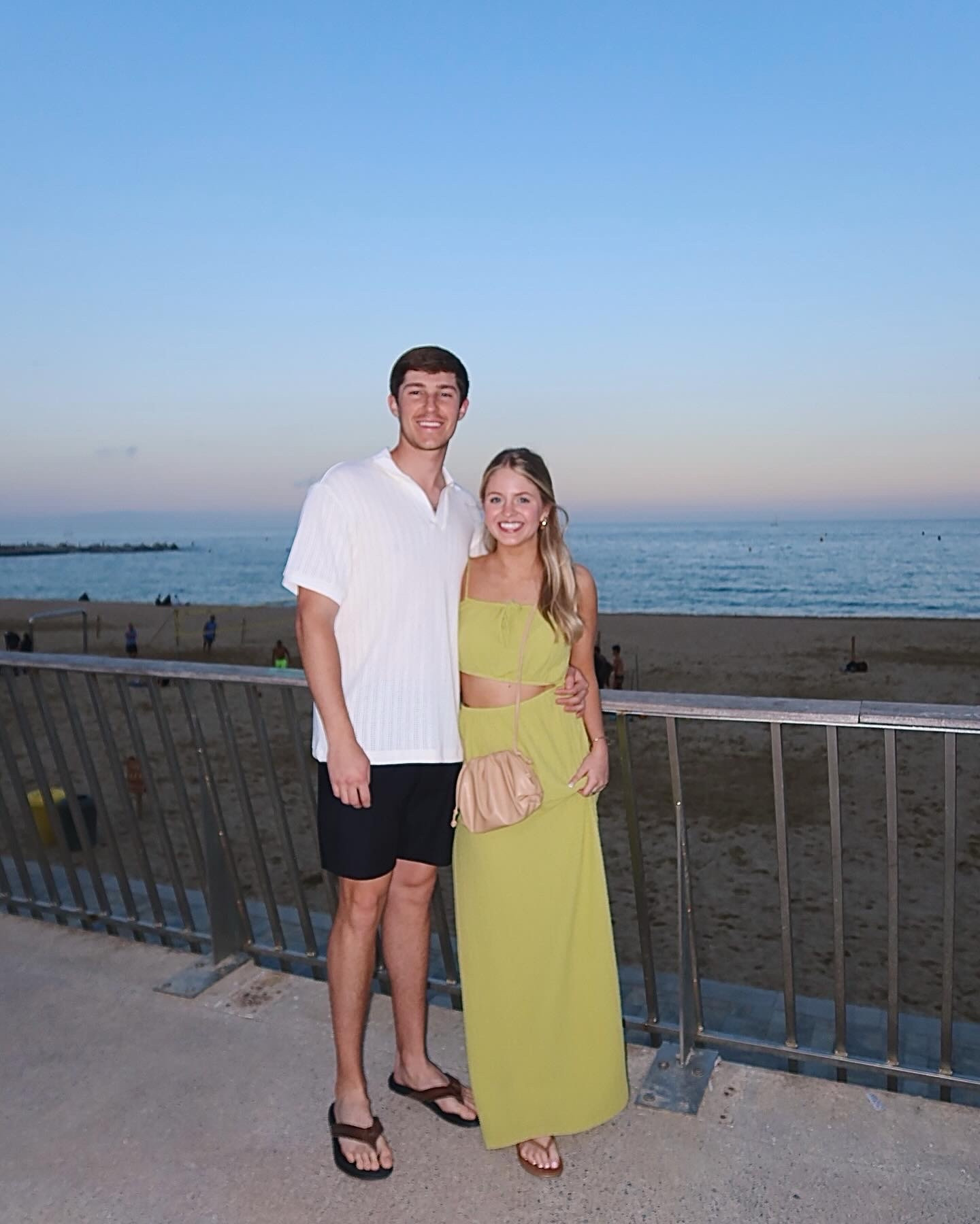 will be my most worn summer dress!!! so soft and lightweight 


#LTKFindsUnder100 #LTKTravel #LTKBeauty