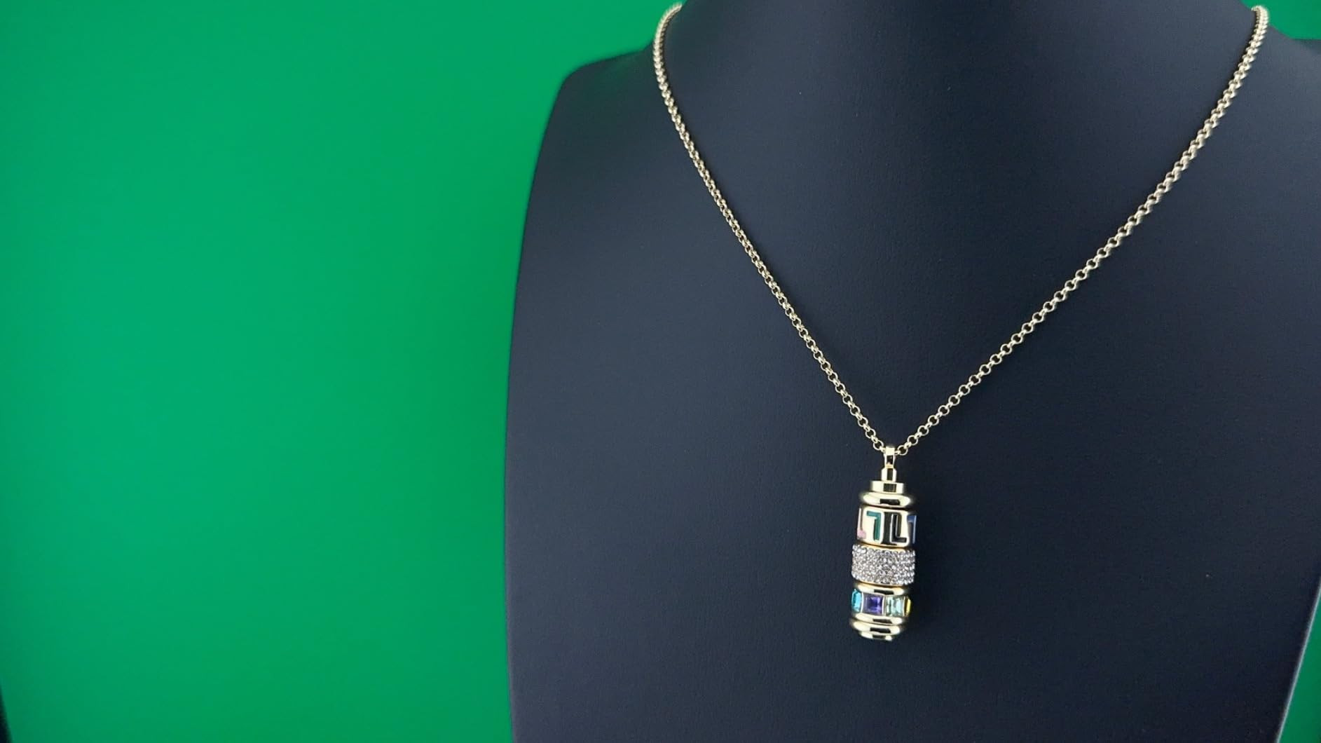 BaubleBar Initial Spinner Charm Necklace | Amazon (US)