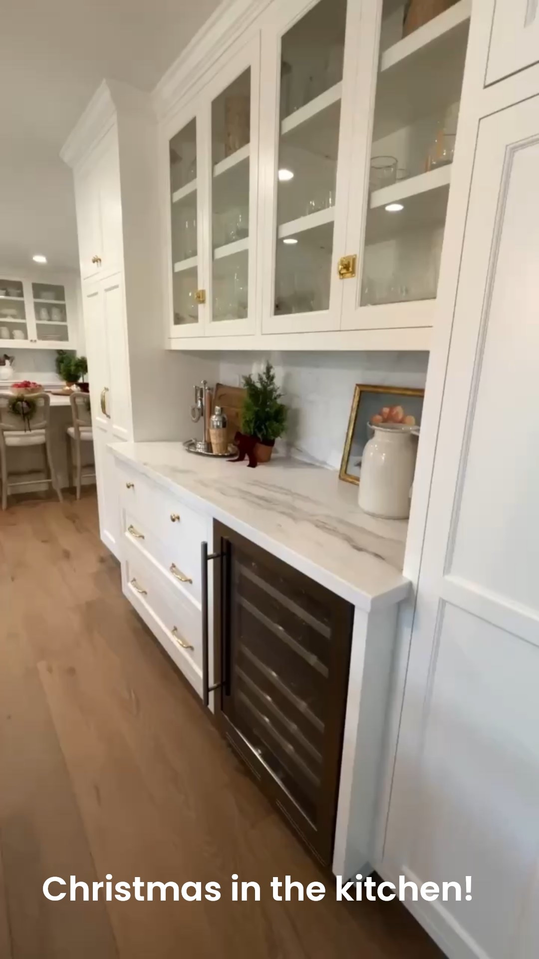 European-inspired Christmas decor in the kitchen! Dried oranges, gingerbread and pops of burgundy 

holiday decor, wreaths, garland, kitchen decor, tabletop 

#LTKHoliday #LTKHome