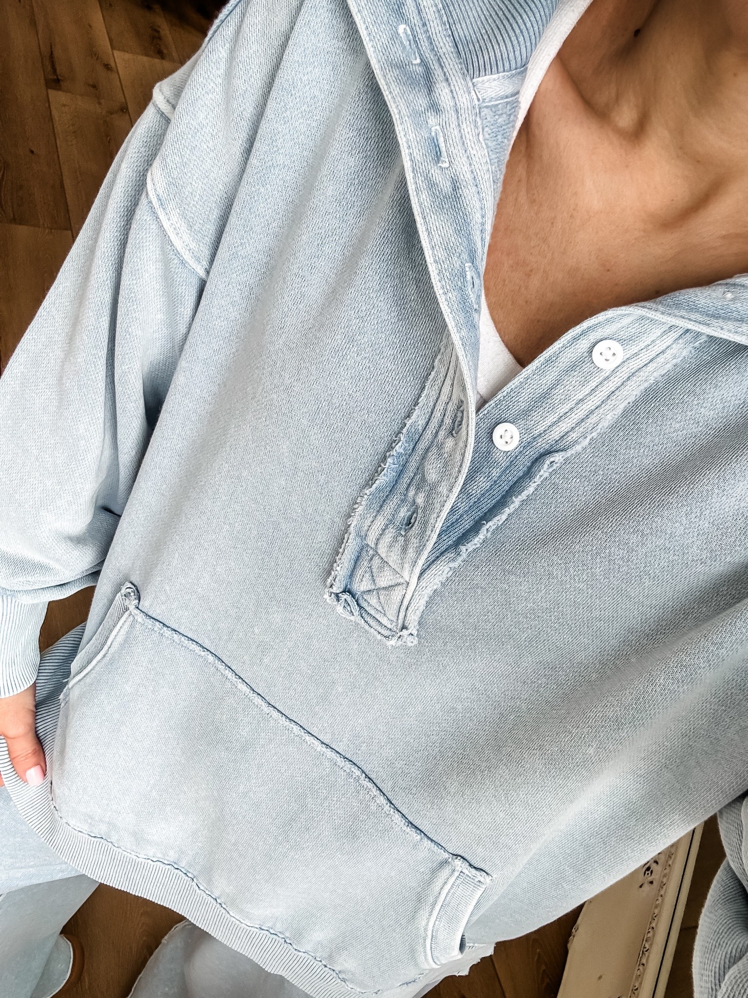 cutest new pieces from Aerie. Wearing Xs top. Small short pants.

@Aerie 
#ad
#AeriePartner
#AerieREAL
#aerie





#LTKOver40 #LTKSaleAlert