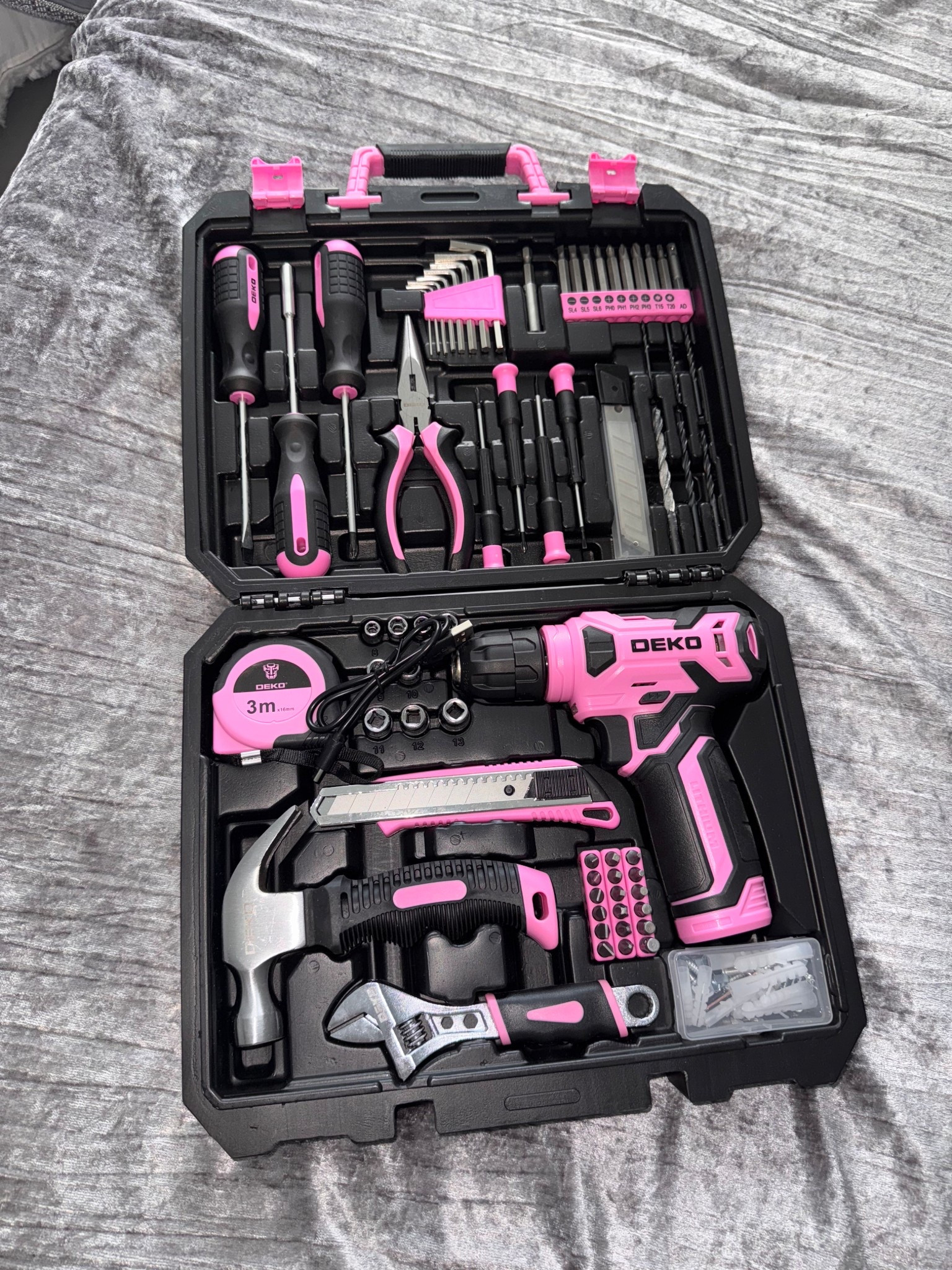 I’m just a girl but I need things done around the home and this is PERFECT! 

#LTKGiftGuide #LTKHoliday #LTKHome