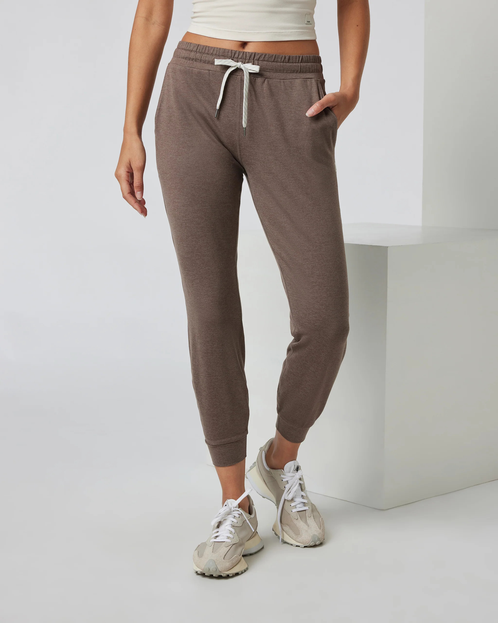Performance Jogger | Vuori Clothing (US & Canada)