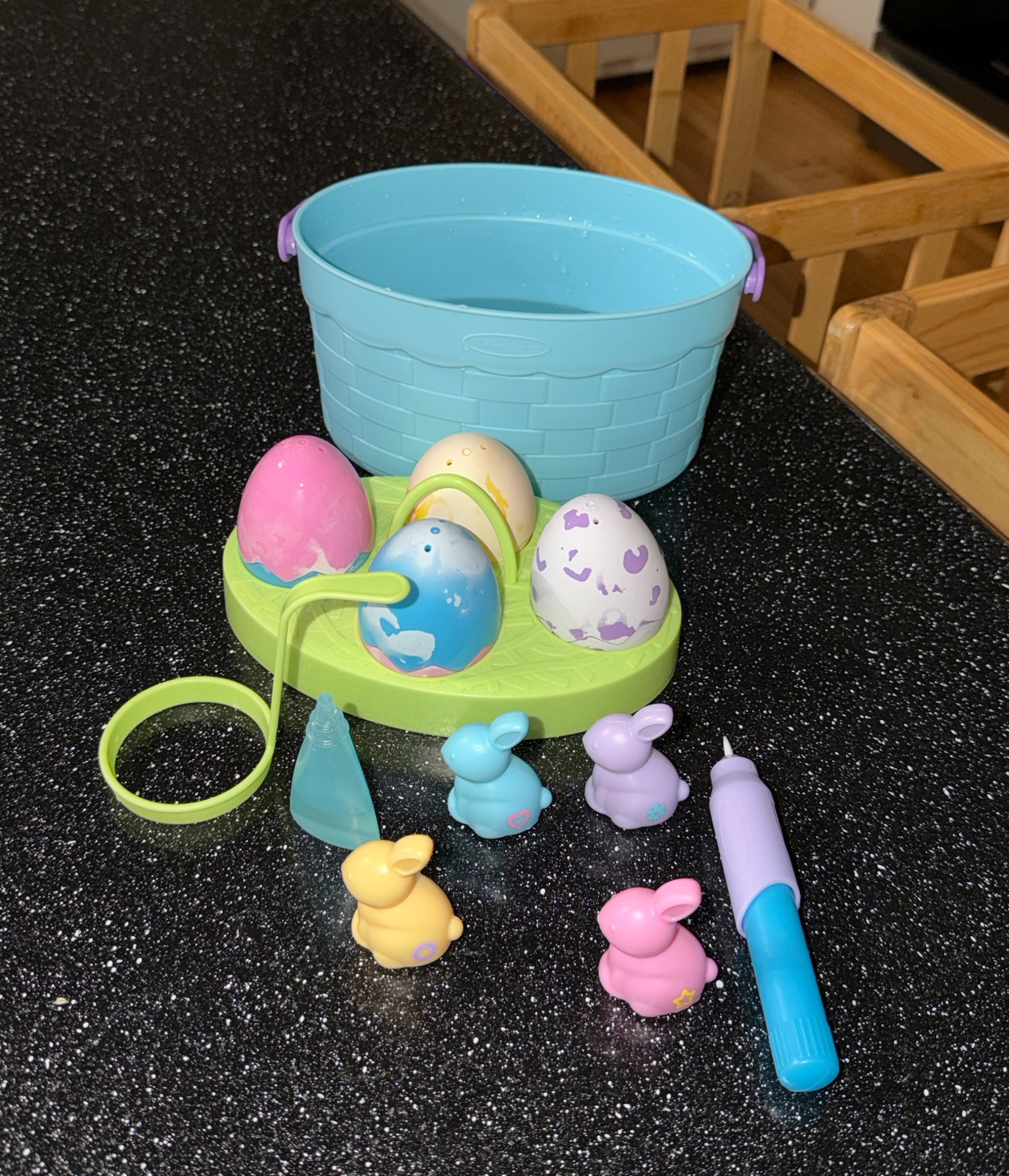 Melissa and Doug Mess Free Easter Egg Painting set 

#LTKKids