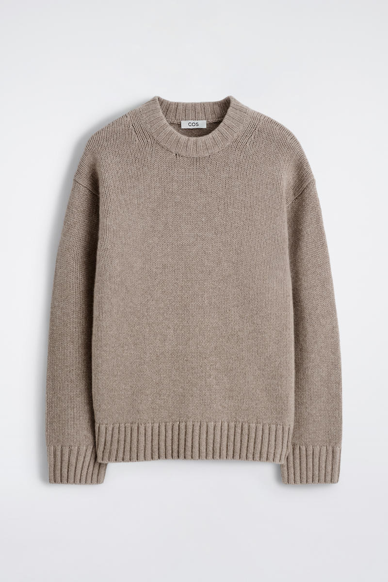 Chunky Pure Cashmere Crew-Neck Sweater | COS (US)