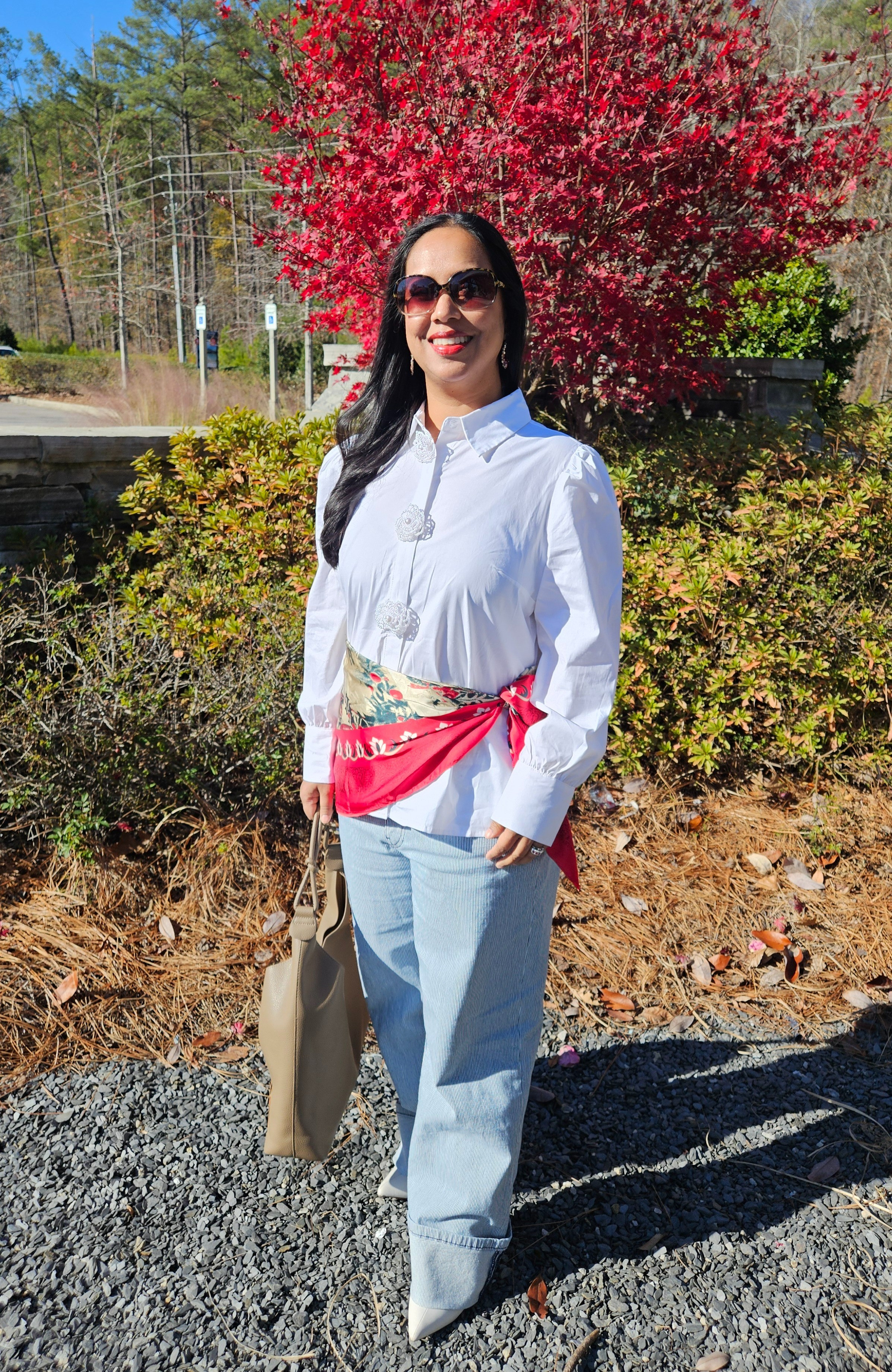 Rose button shirt, size medium 

#LTKGiftGuide #LTKHoliday #LTKFindsUnder50