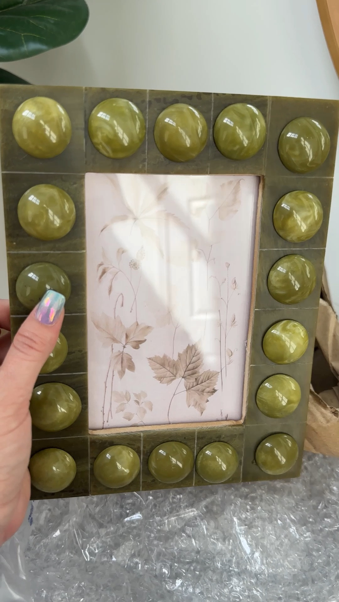 Green marble picture frame. Photo frame. 

#LTKHome