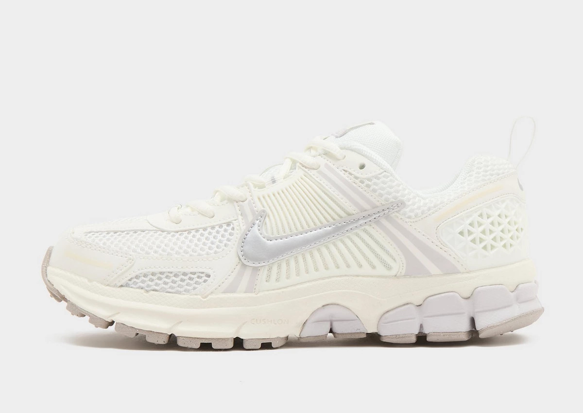 Nike Zoom Vomero 5 Junior | JD Sports (UK)