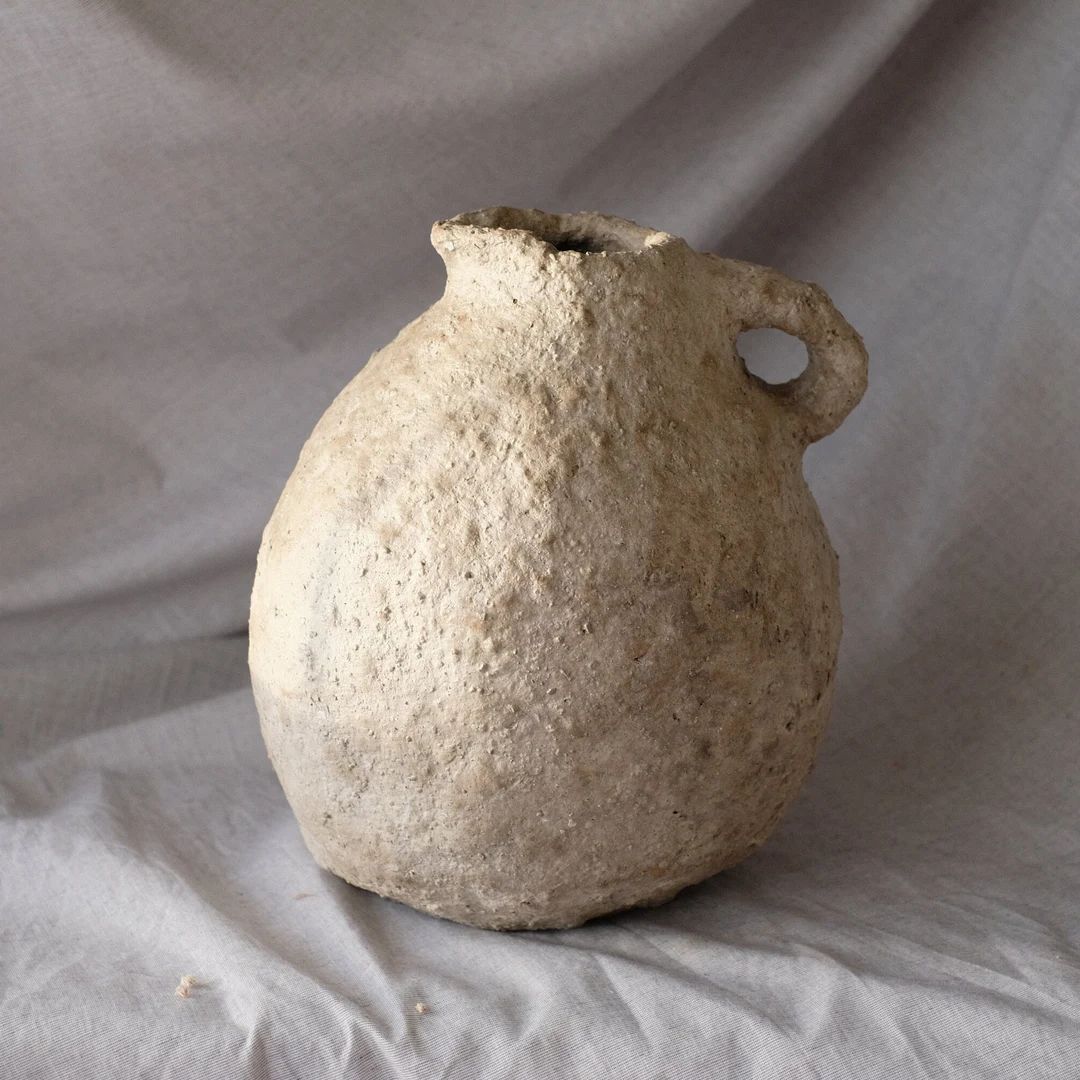 Paper Mache Wabisabi Japandi Minimalistic Vase With Handle in - Etsy.de | Etsy (DE)