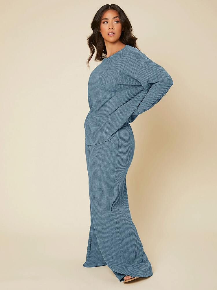 SHEIN BASICS Plus Solid Drop Shoulder Tee & Pants Set | SHEIN