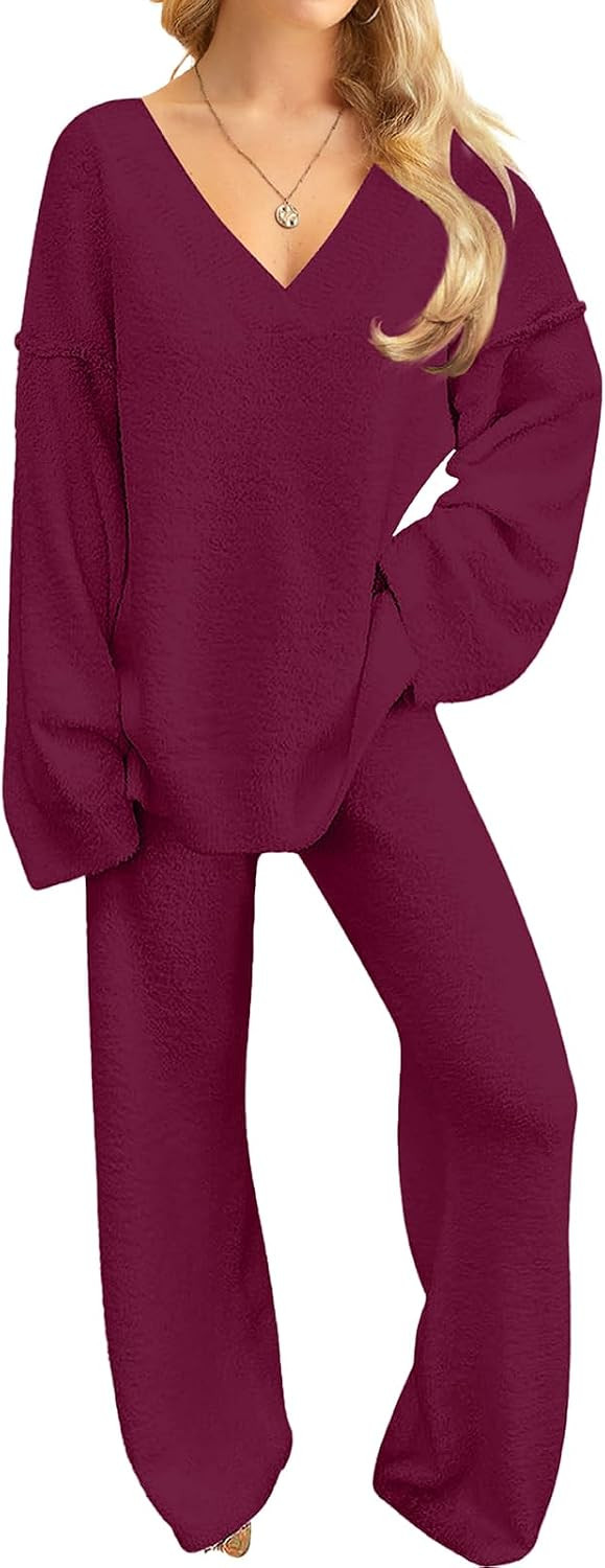 NORACORA Womens 2 Piece Fuzzy Fleece Lounge Sets Long Sleeve V Neck Pajama Set Fluffy Pjs Matching Loungewear | Amazon (US)