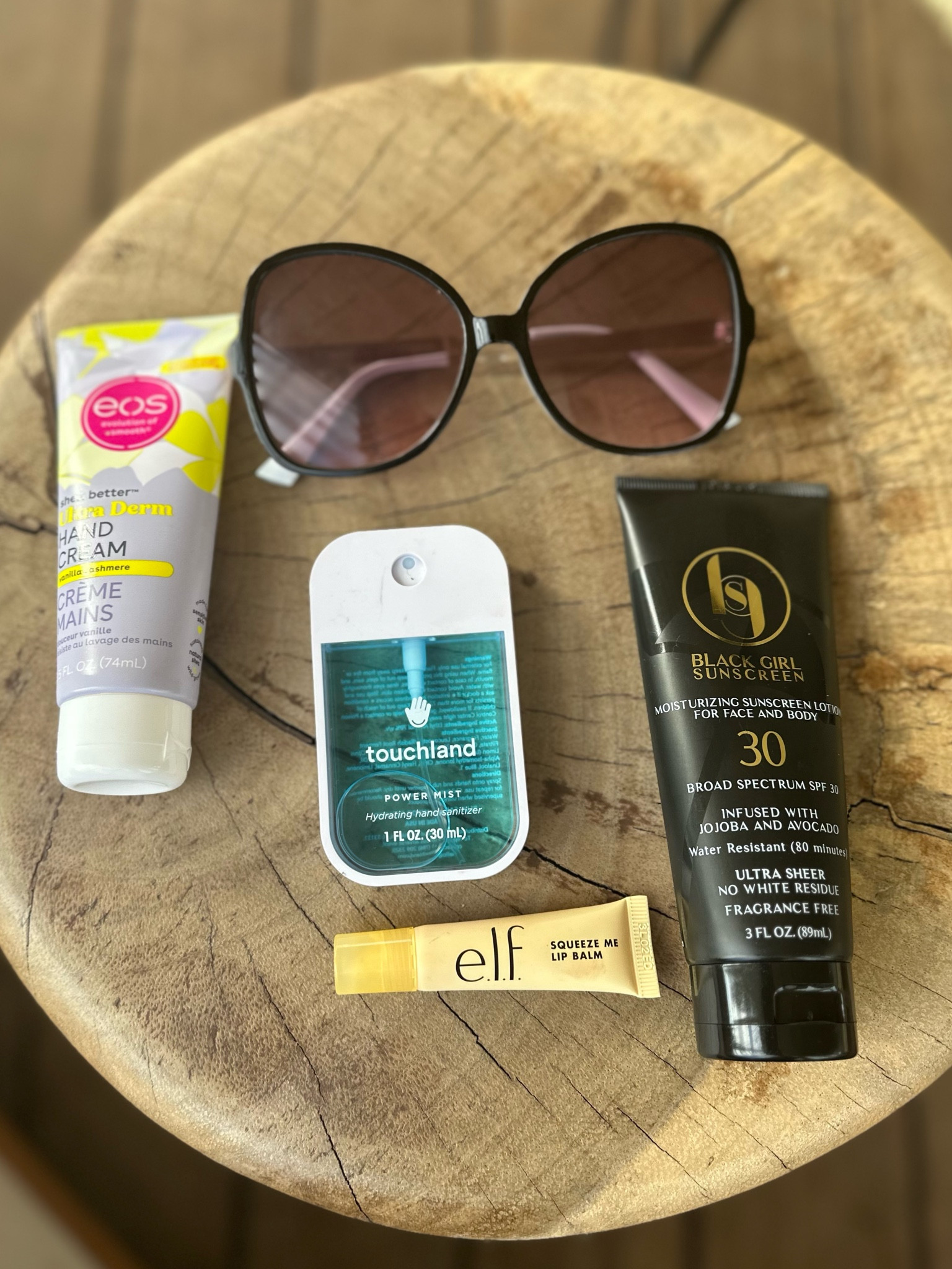 Summer Bag essentials 

Summer girlie loading
#blackgirlsunscreen
#touchland #elfcosmetics
#eoshandcream #whatsinmybag #summergoodies #summerloading
#targetshades #sunglasses
#LTKbeauty #LTKtravel

#LTKfindsunder50 #LTKswim #LTKSeasonal